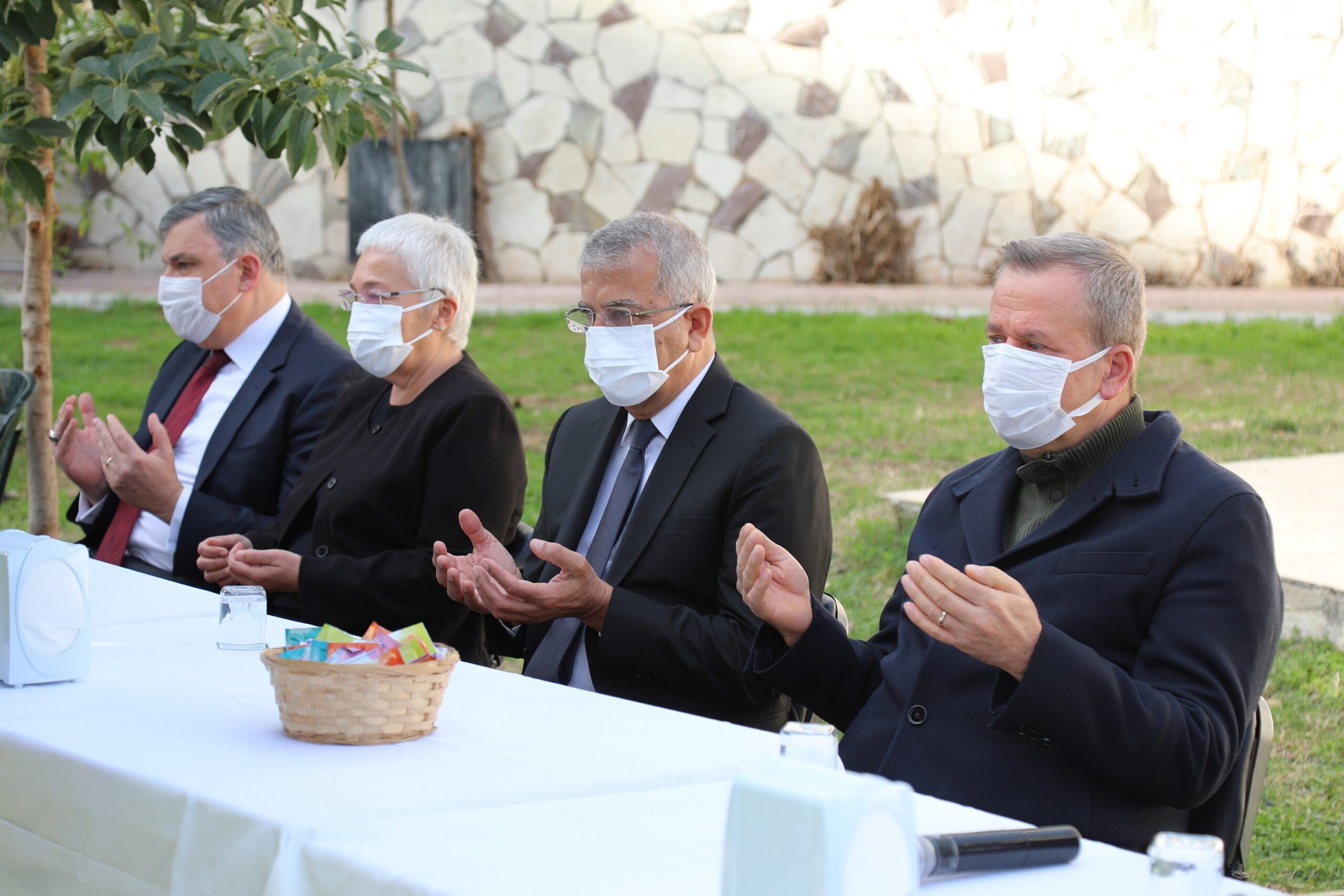 Mezitli Belediye Başkanı Neşet