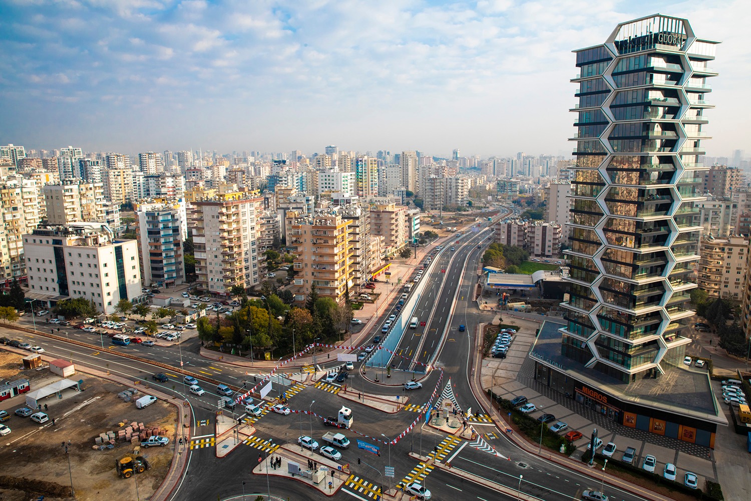 Mersin Büyükşehir Belediyesi’nin Yenişehir