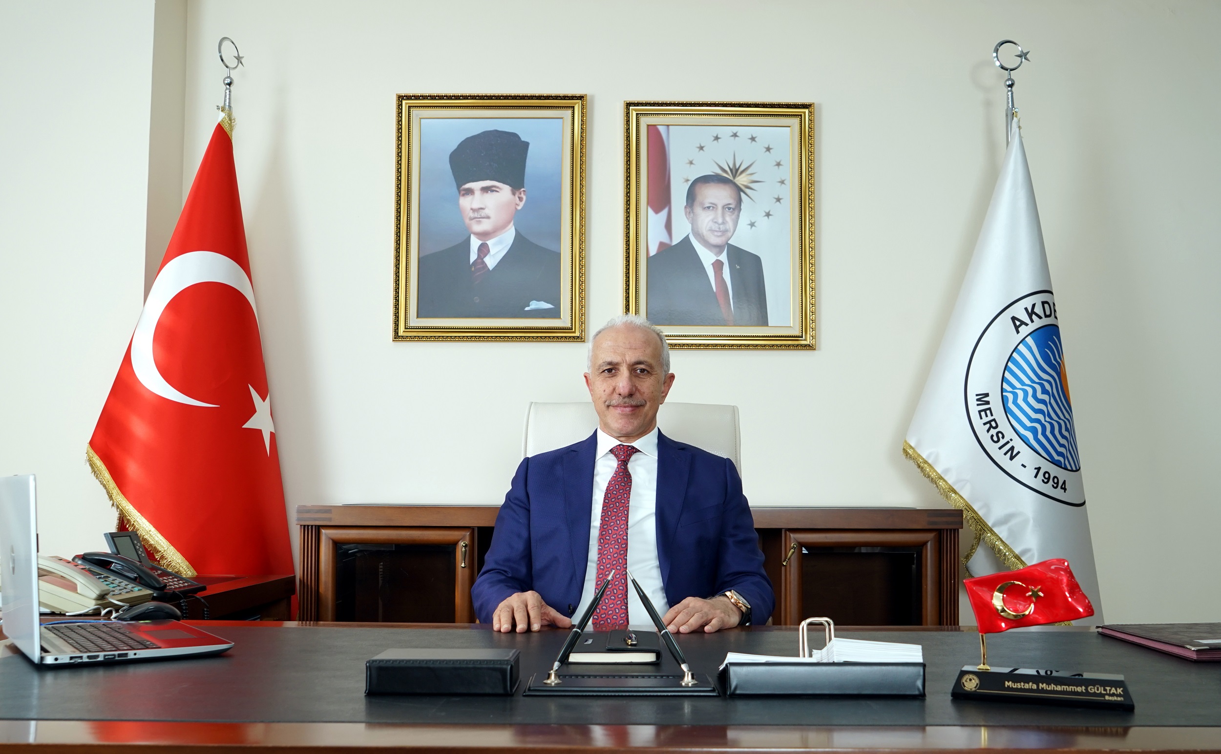 Akdeniz Belediye Başkanı M.