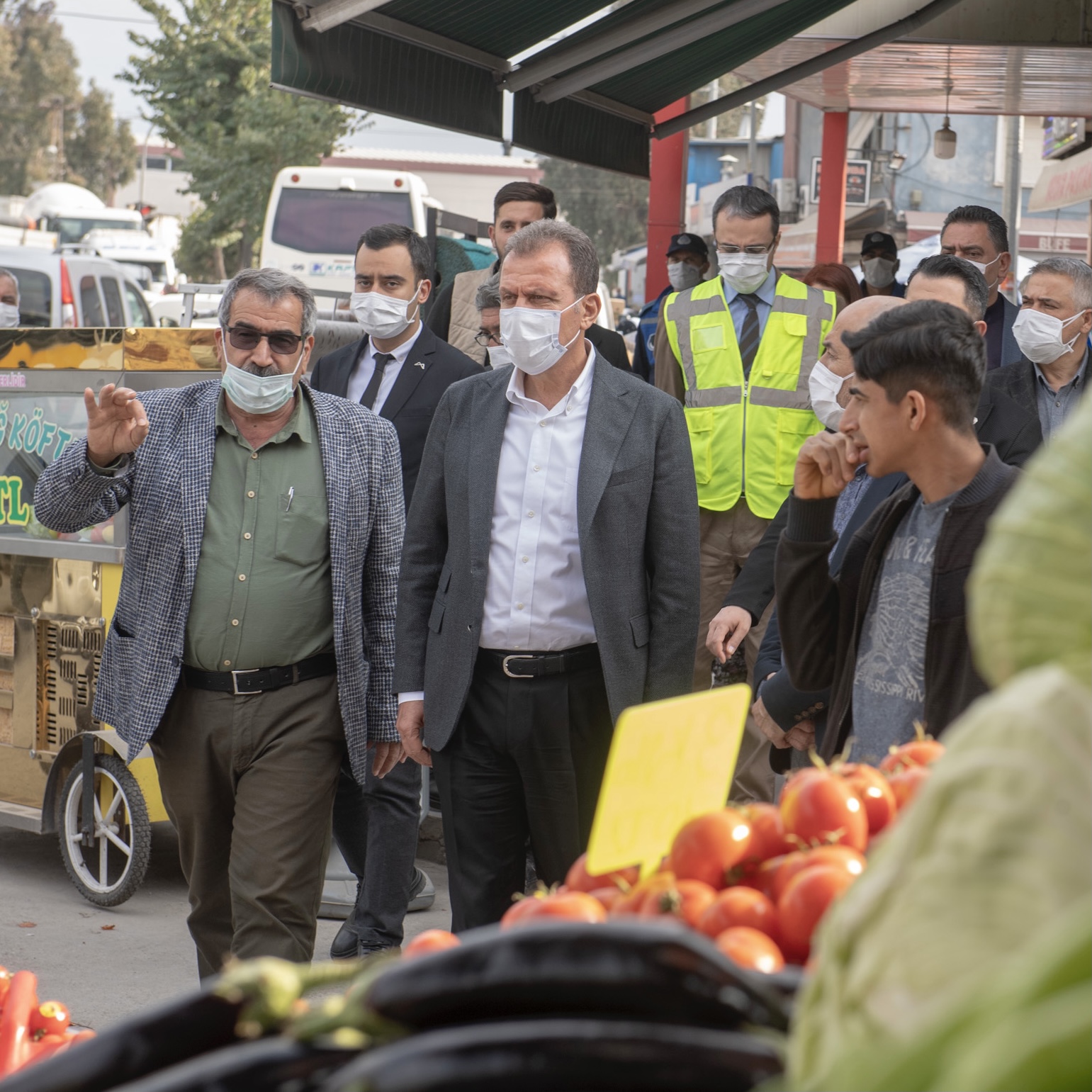 Başkan Seçer, Çay ve
