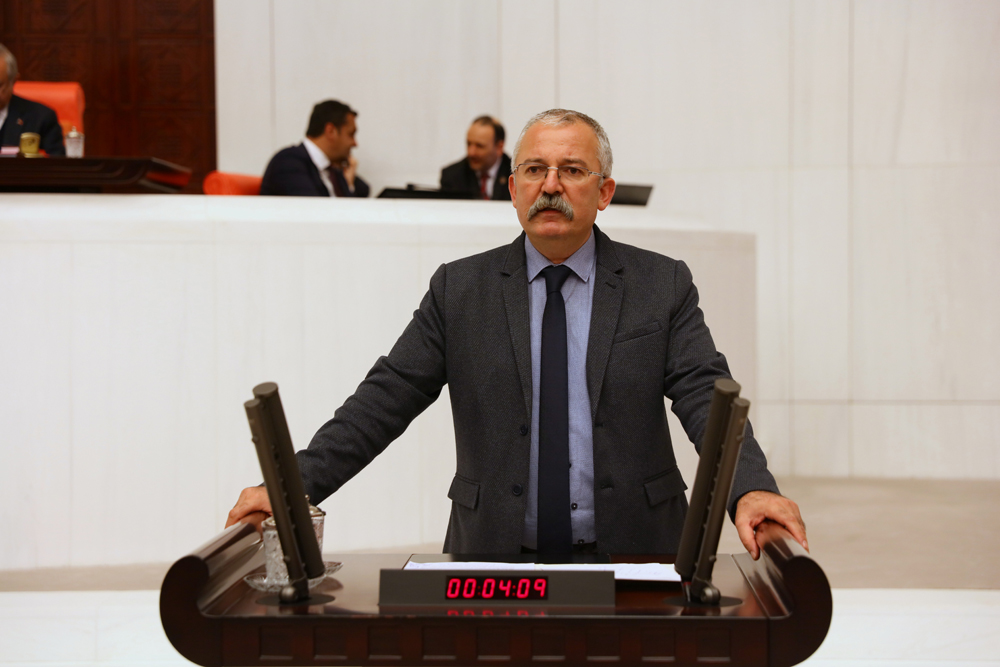 ‘Mersin esnafının yıllara göre son beş yıllık borcu ne kadardır?’ Dr. Rıdvan Turan önergesinde