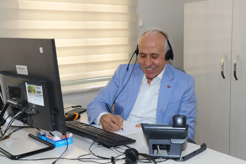 Akdeniz Belediye Başkanı Mustafa