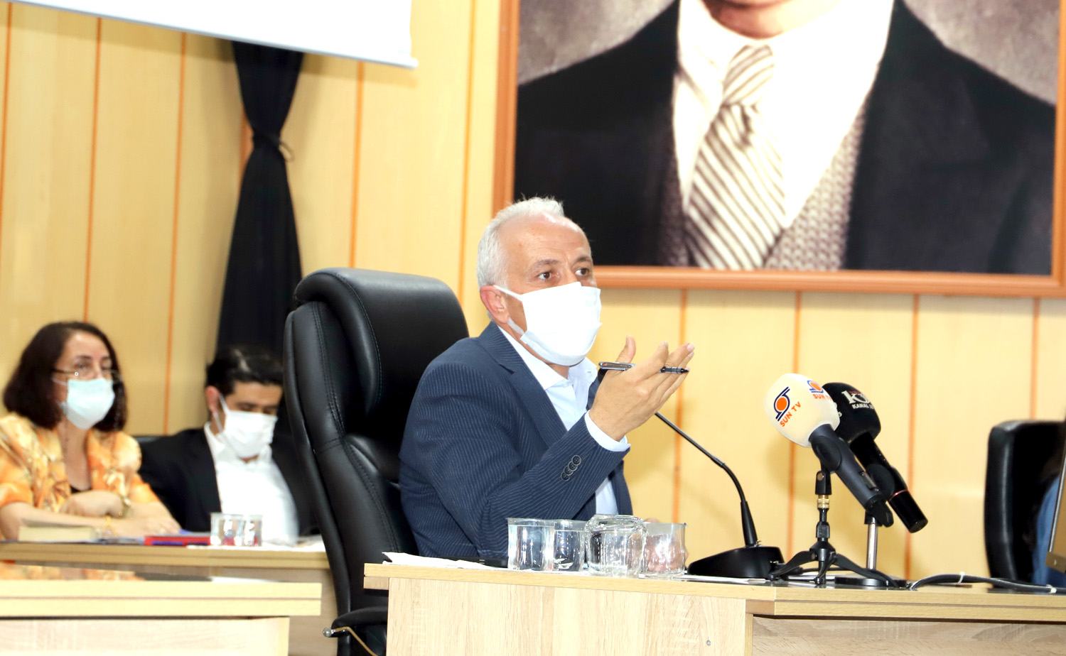 İsrail’in; mazlum Filistin halkına