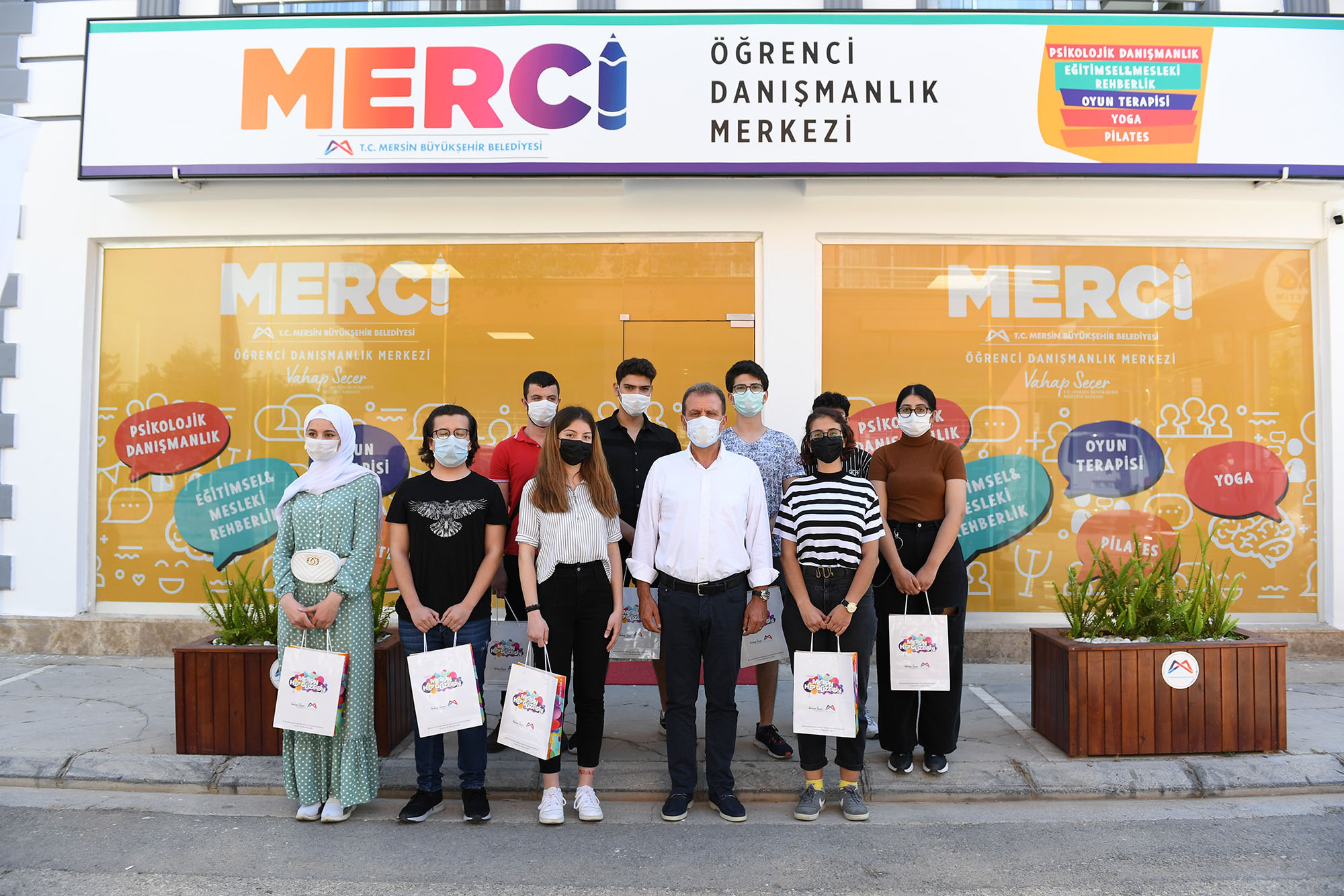 Mersin Büyükşehir Belediyesi, bünyesinde