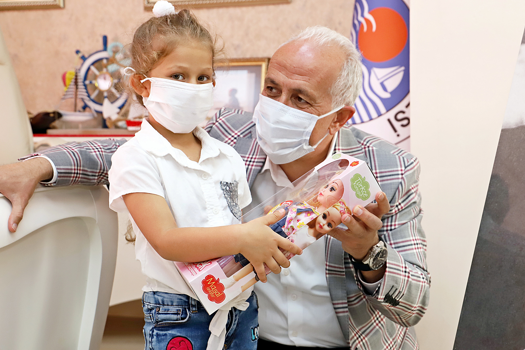 Akdeniz Belediye Başkanı Mustafa