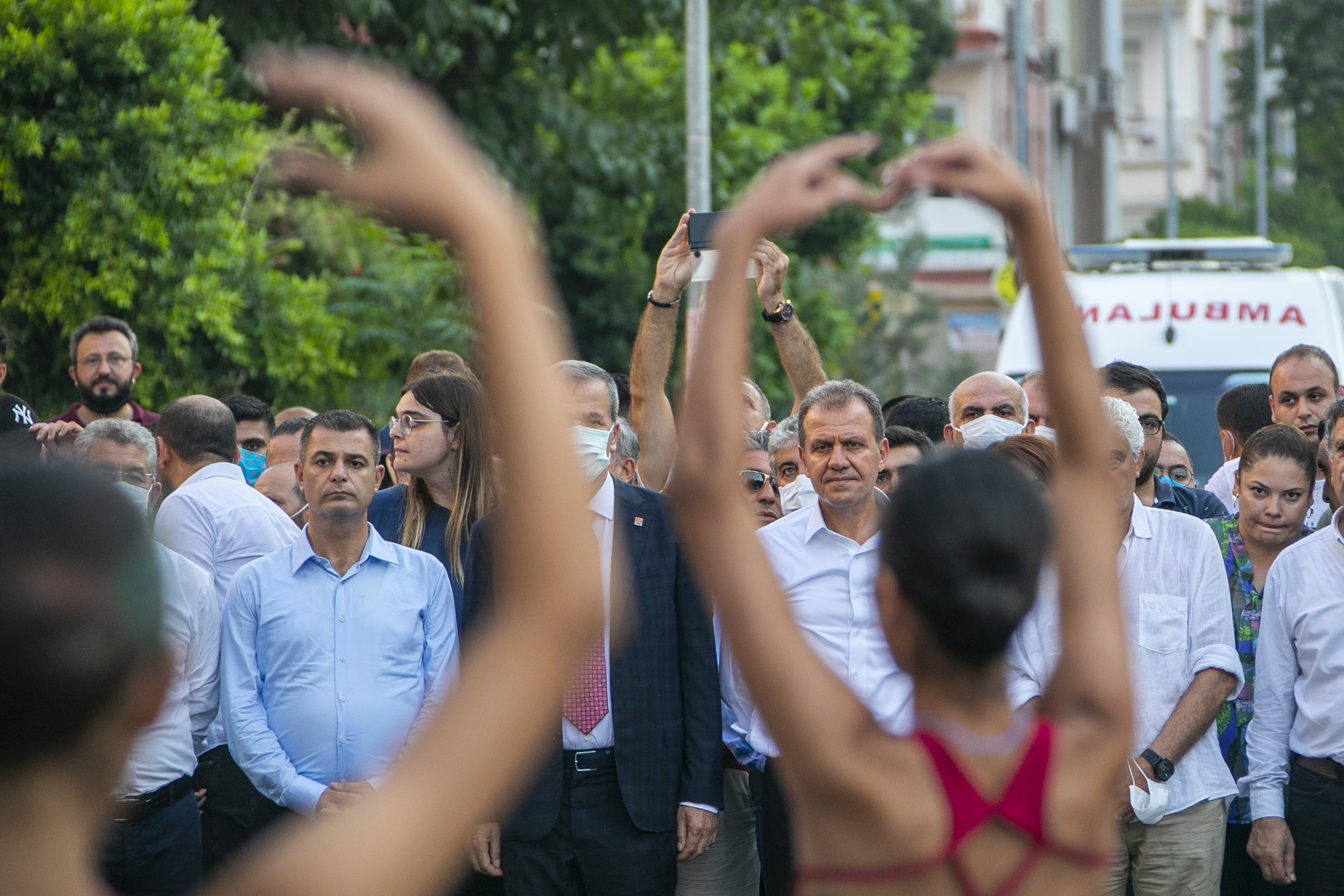 BAŞKAN SEÇER, ÇAMLIBEL KENTSEL YENİLEME PROJESİ’NİN TANITIMINI YAPTI Mersin Büyükşehir Belediyesi’nin ‘Çamlıbel