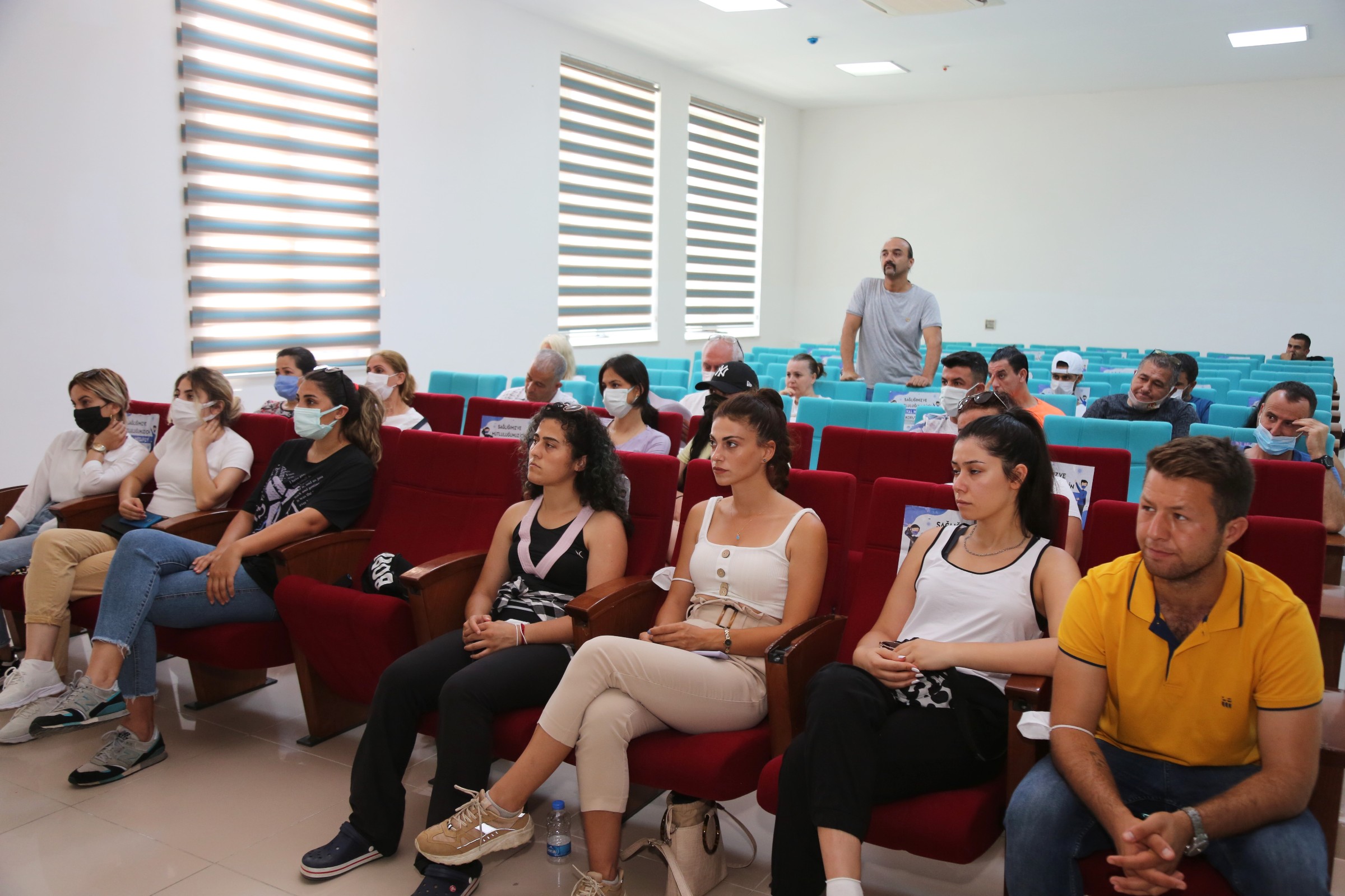 “Spor Eczacılığı, Sporcu Sağlığının Korunmasında Son Derece Önemli” Toroslar Belediyesi Türkiye’de bir