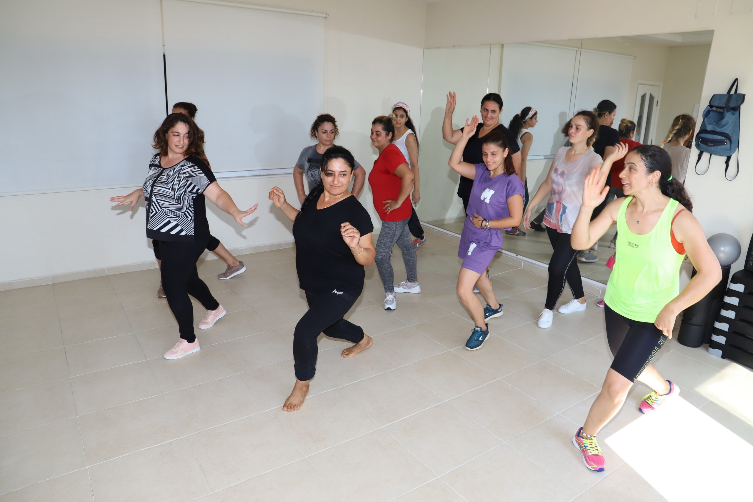 Akdeniz Belediyesi, Kültür ve