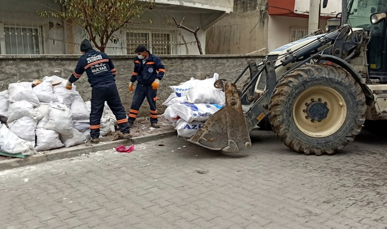Akdeniz Belediyesi; ilçe sakini