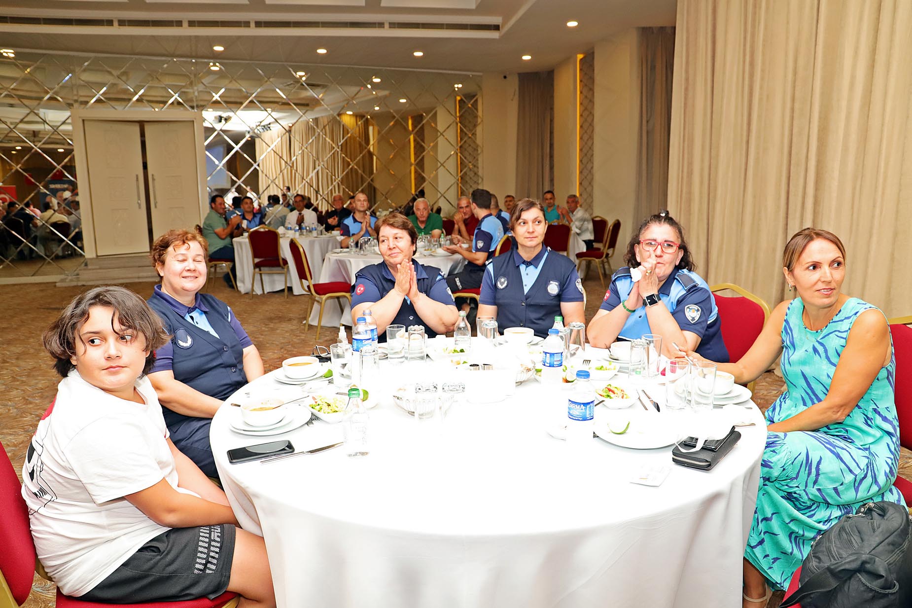 Akdeniz Belediye Başkanı M.