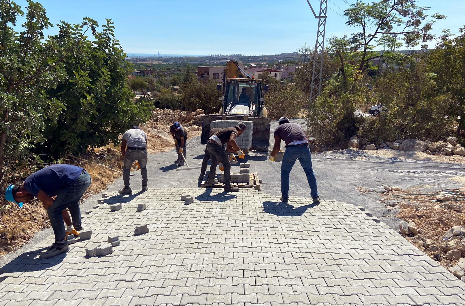 Akdeniz Belediyesi, ihtiyaç duyan