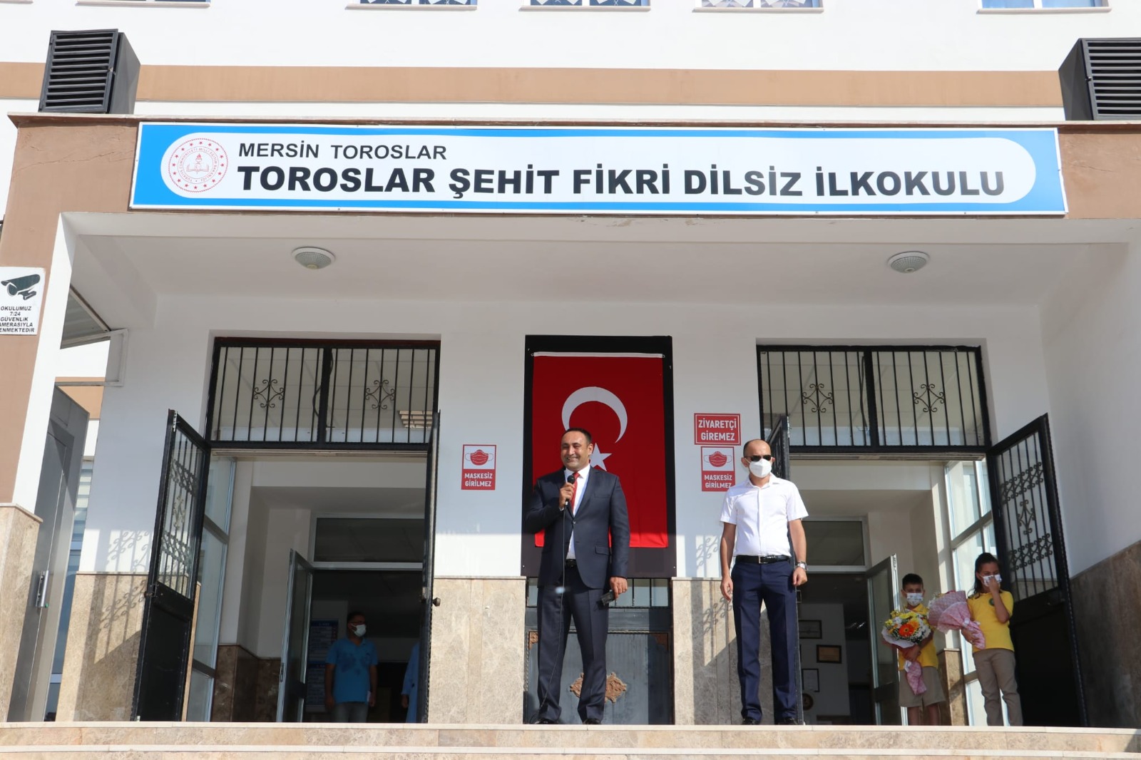 “Çocuklarımızı Koşulsuz Seviyoruz” Toroslar Belediye Başkanı Atsız