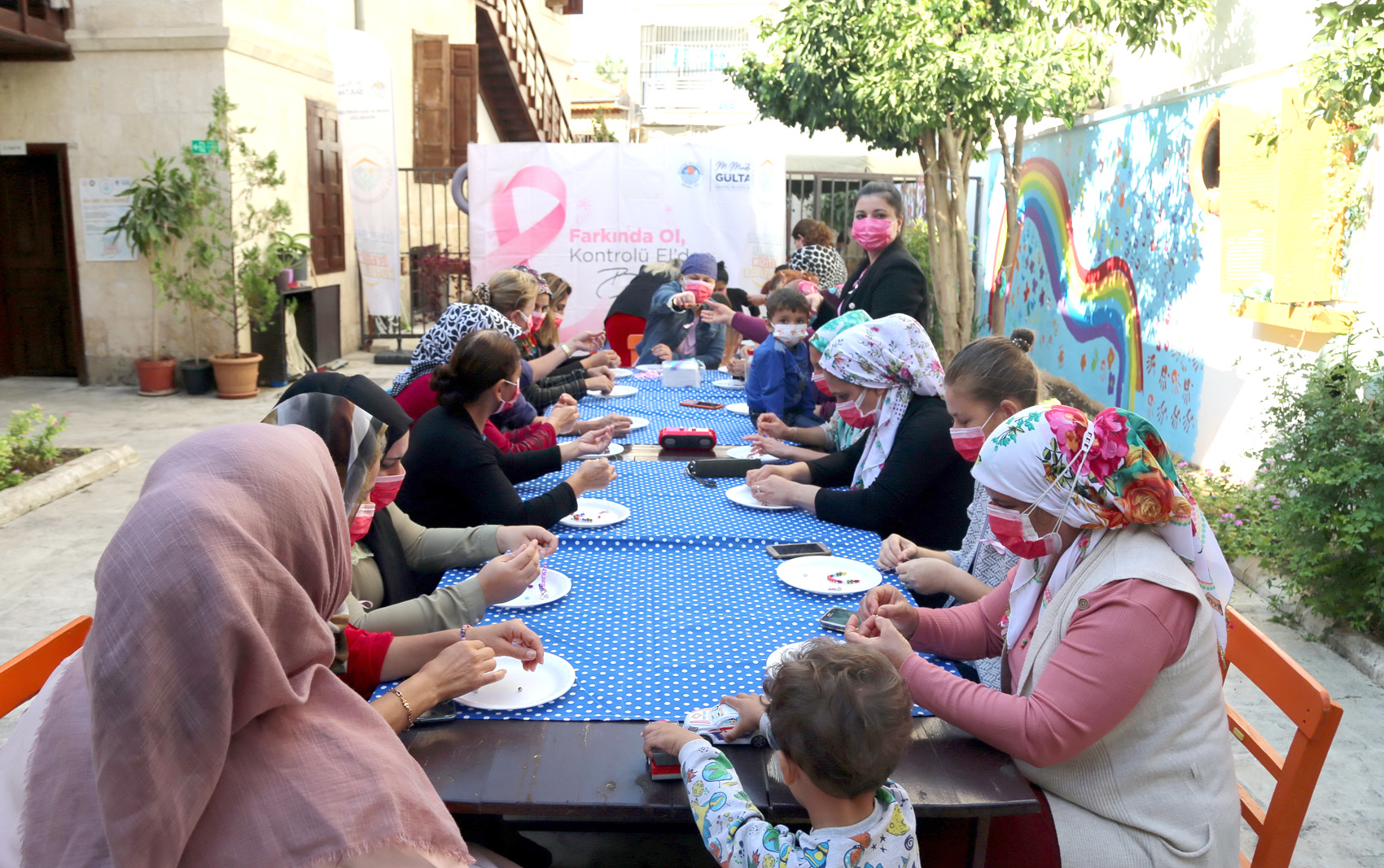 Akdeniz Belediyesi Kadın ve