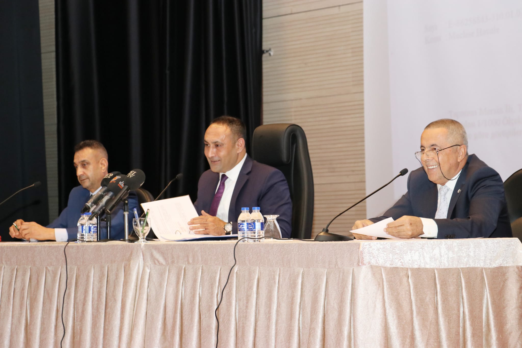 “YENİ UFUKLAR İÇİN GENÇLERİMİZE KAPIMIZ DAİMA AÇIK” Ankara’da düzenlenen Genç Dostu