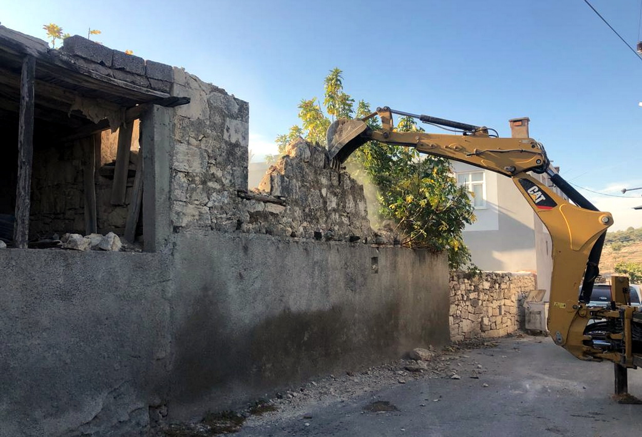 Akdeniz Belediyesi, vatandaşların can