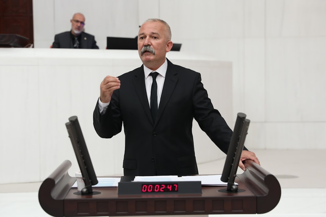 ‘Kararın Ankara ve Mersin’e özel çıkartılmasının nedeni nedir?’ HDP Mersin Milletvekili Dr.