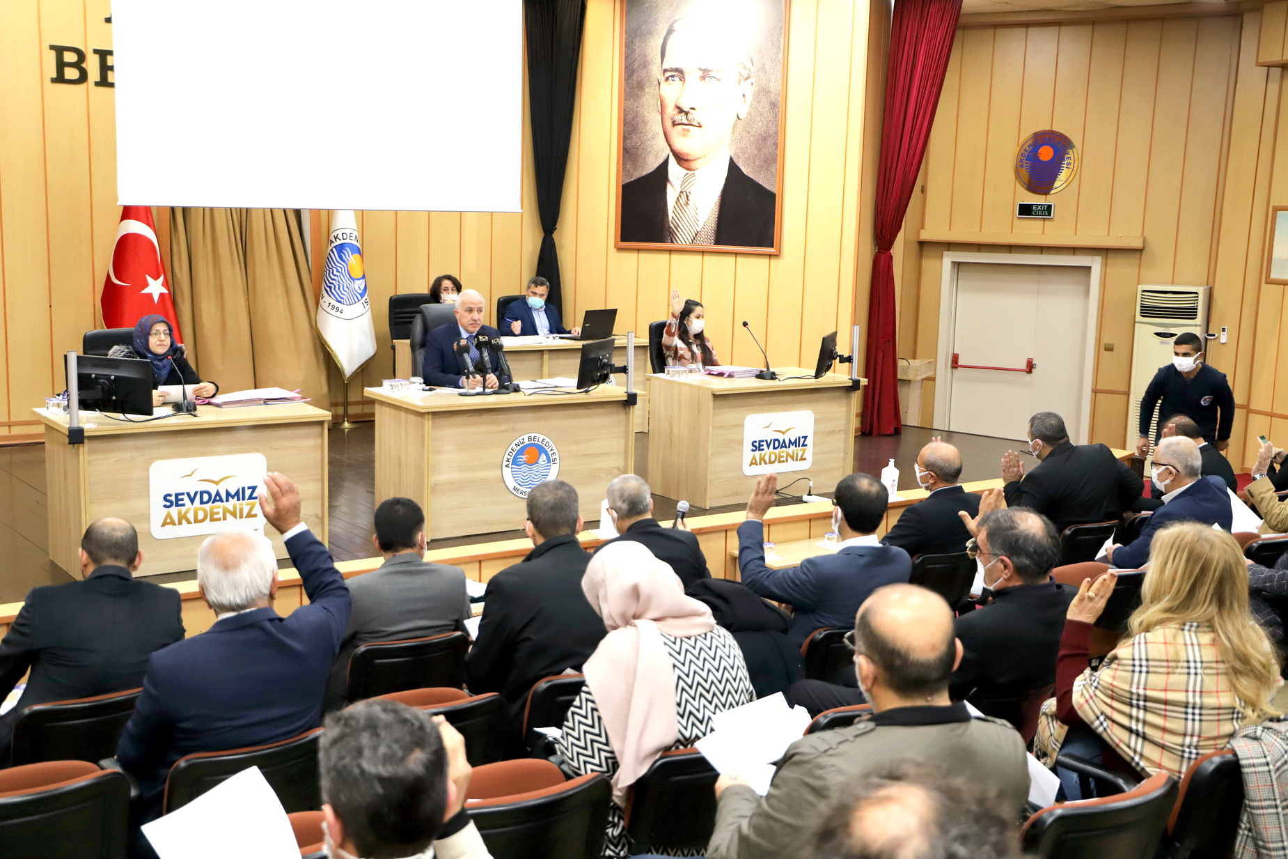 Başkan Gültak; Akdeniz Belediye