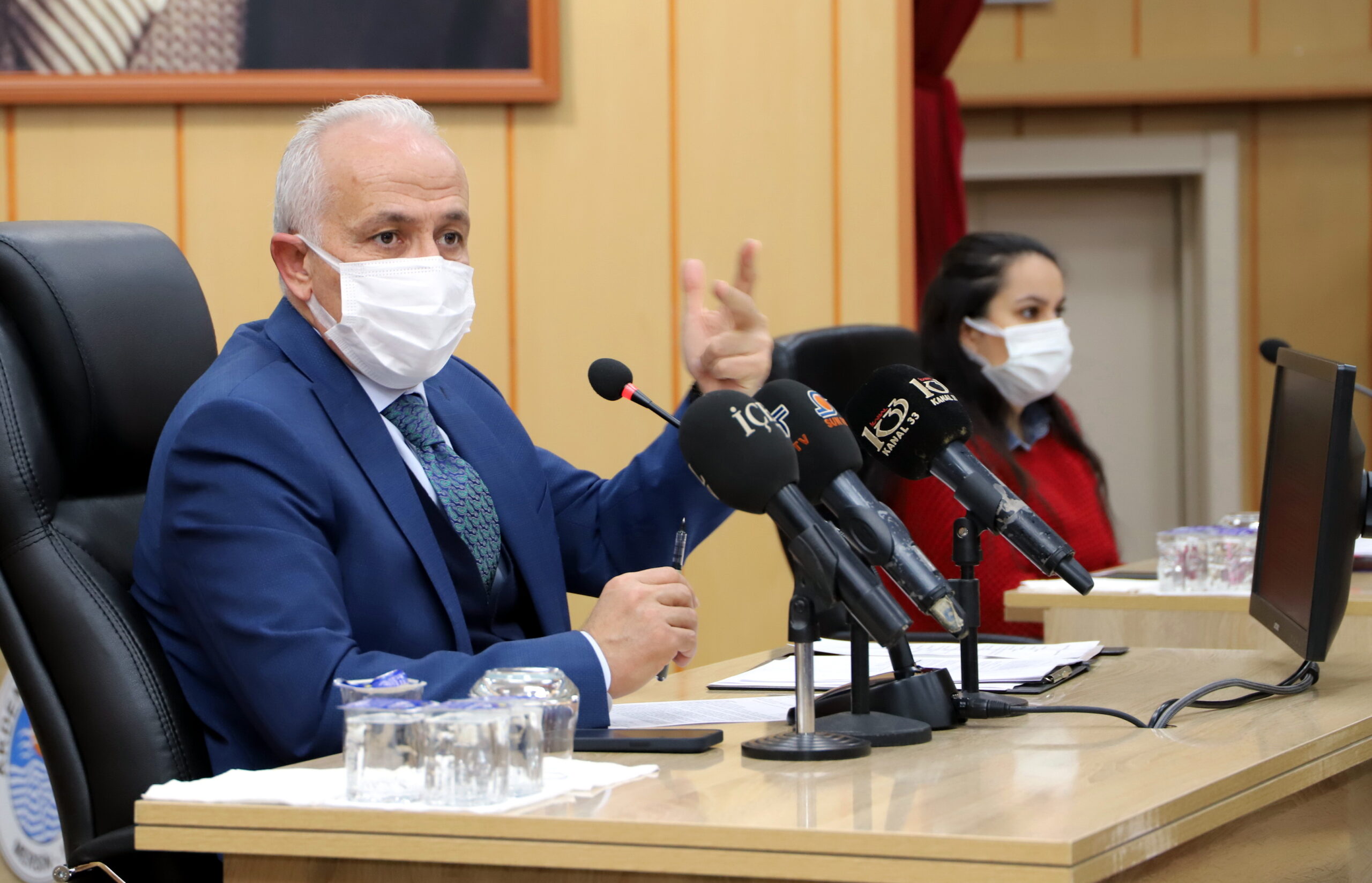 BAŞKAN GÜLTAK; “AKDENİZ 30 MİLYON LİRA TUTARINDA SPOR TESİSLERİ KAZANACAK” Akdeniz Belediye Meclis’inde, Nacarlı