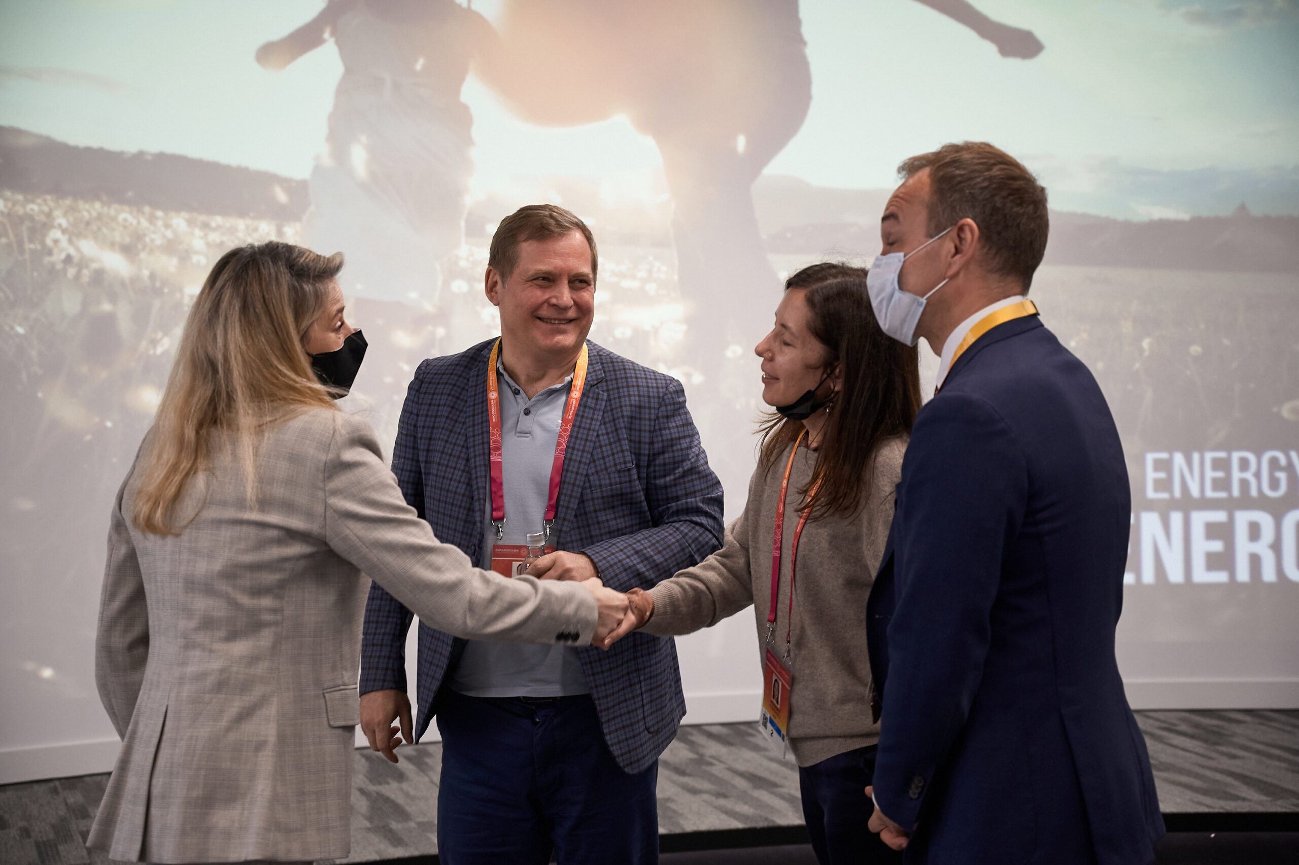 Uzmanlar halkın nükleer enerjiyi kabulünü tartışıyor Rusya Devlet Atom Enerjisi