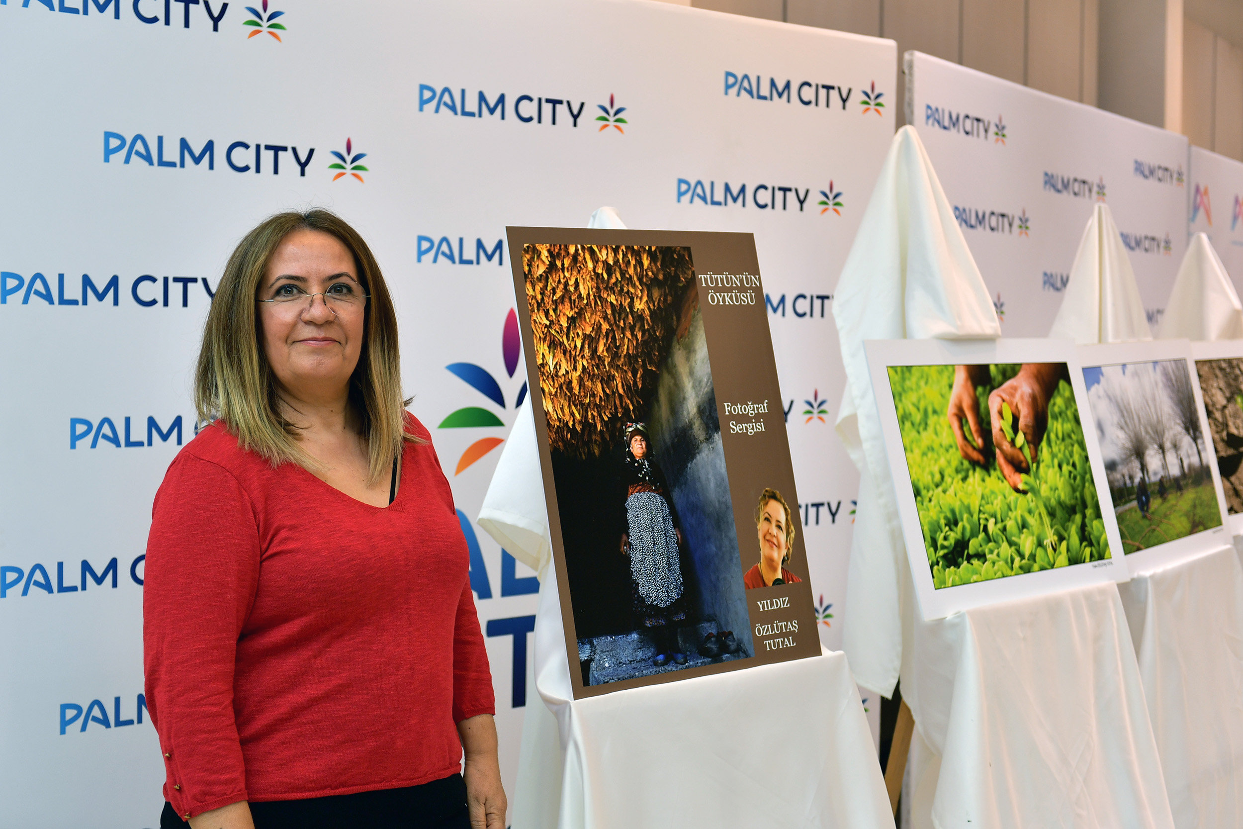 MOR KELEBEKLER 8 MART İÇİN KENTİ SÜSLÜYOR Mersin Büyükşehir Belediyesi, 8