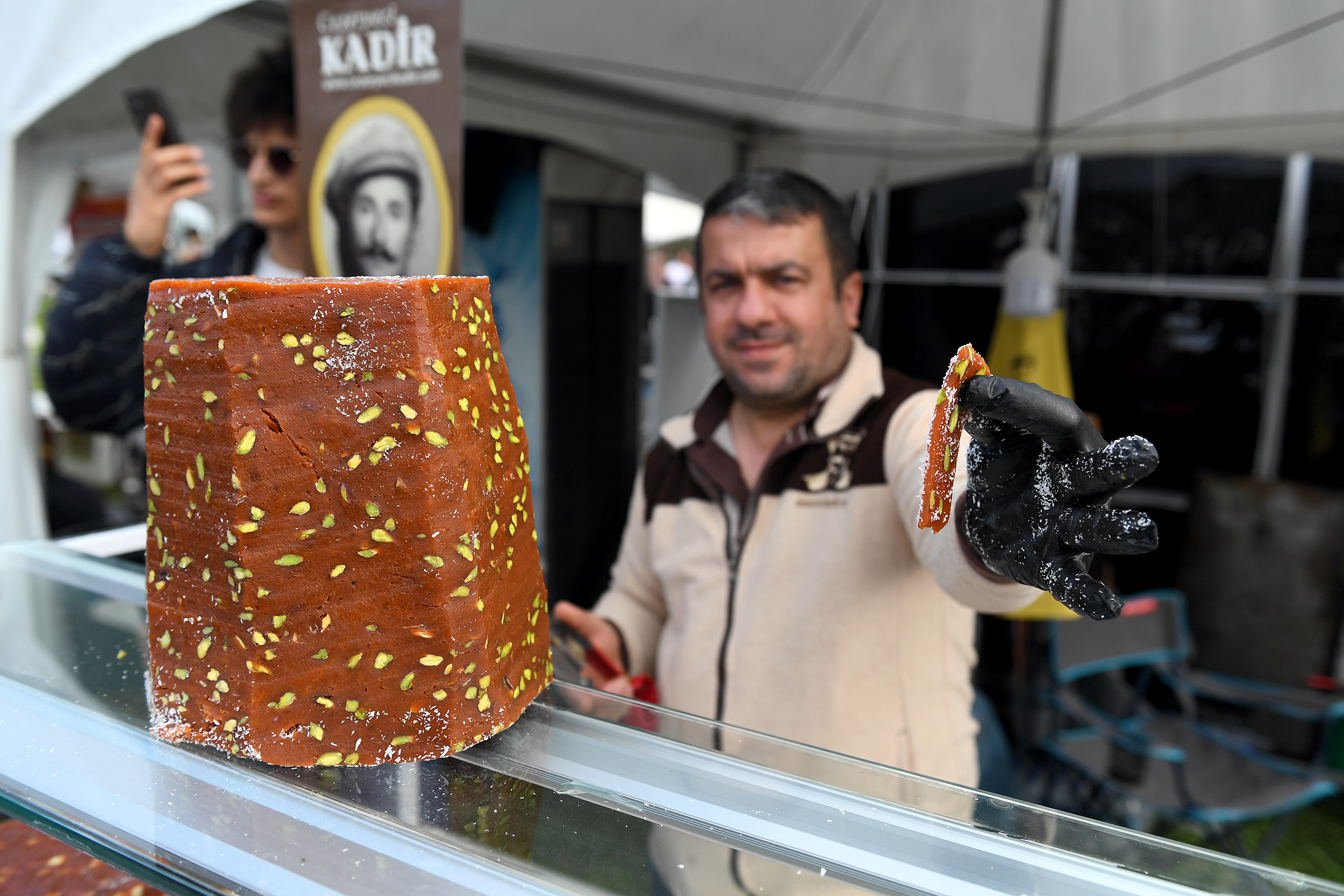 Mersin Büyükşehir Belediyesi’nin hem