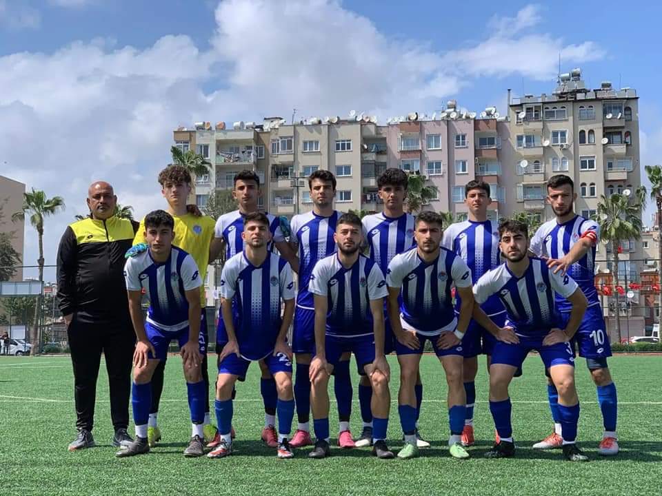 Akdeniz Belediyespor U-18 futbol
