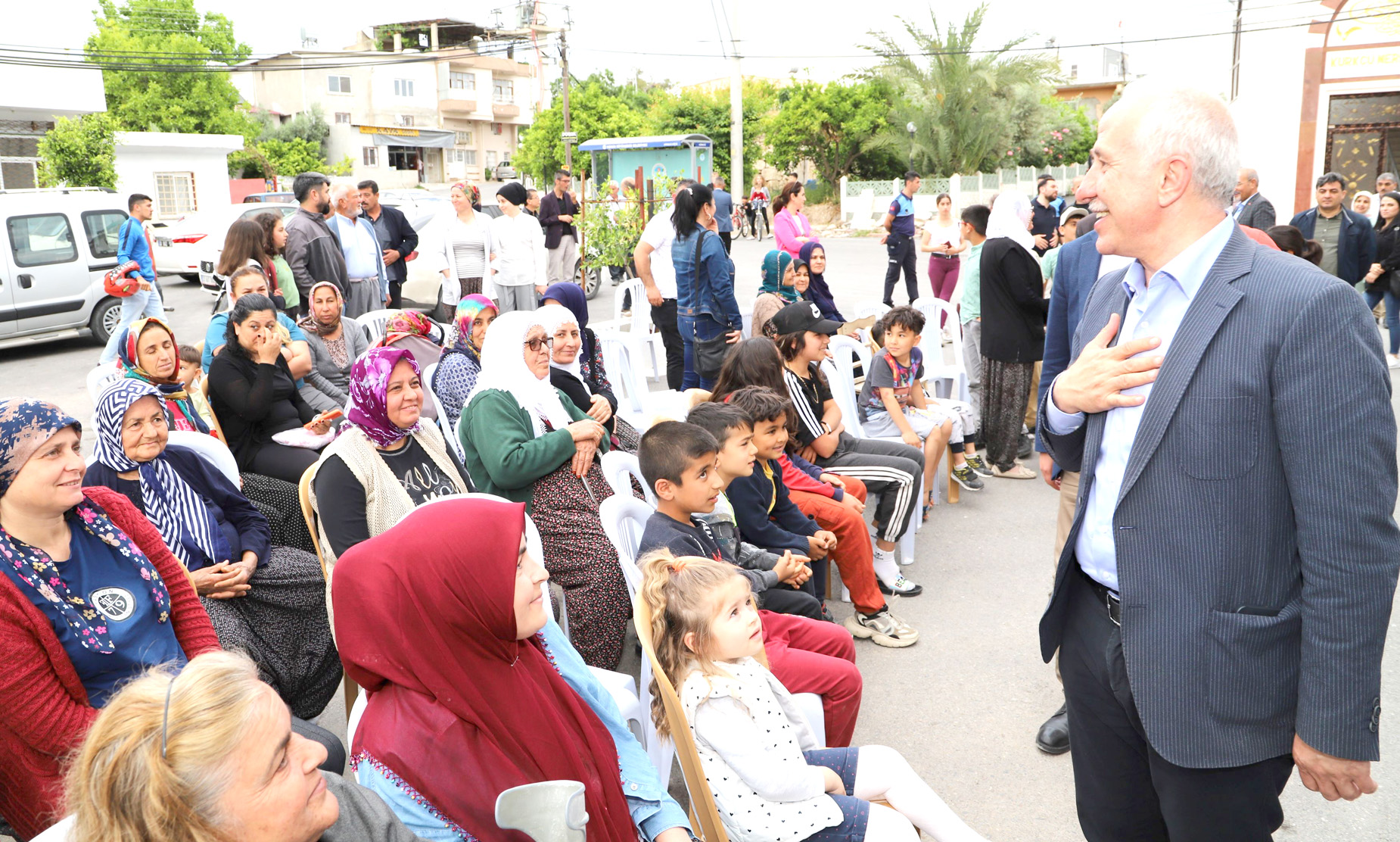 Akdeniz Belediye Başkanı Mustafa
