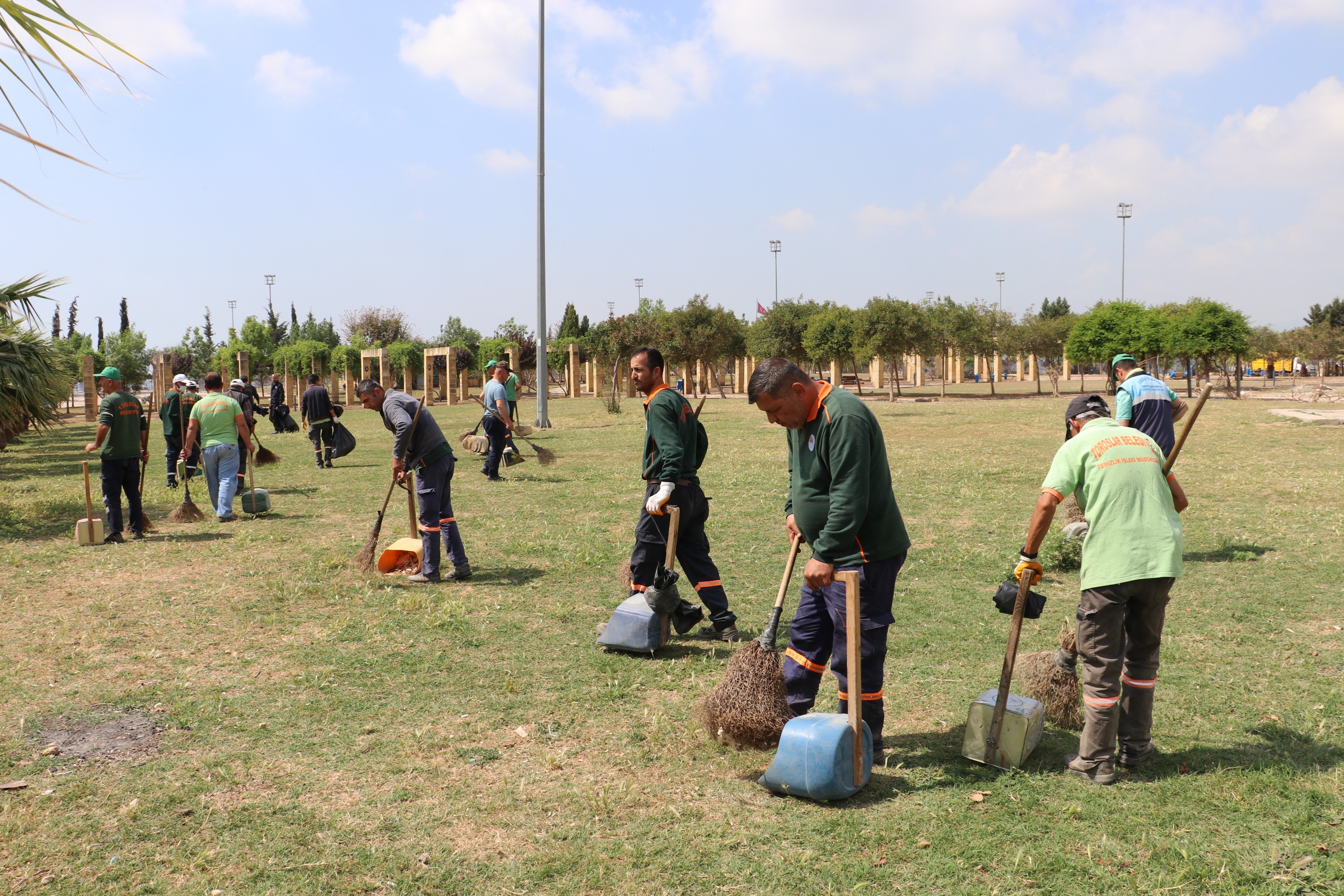 Toroslar Belediyesi, ilçe genelinde