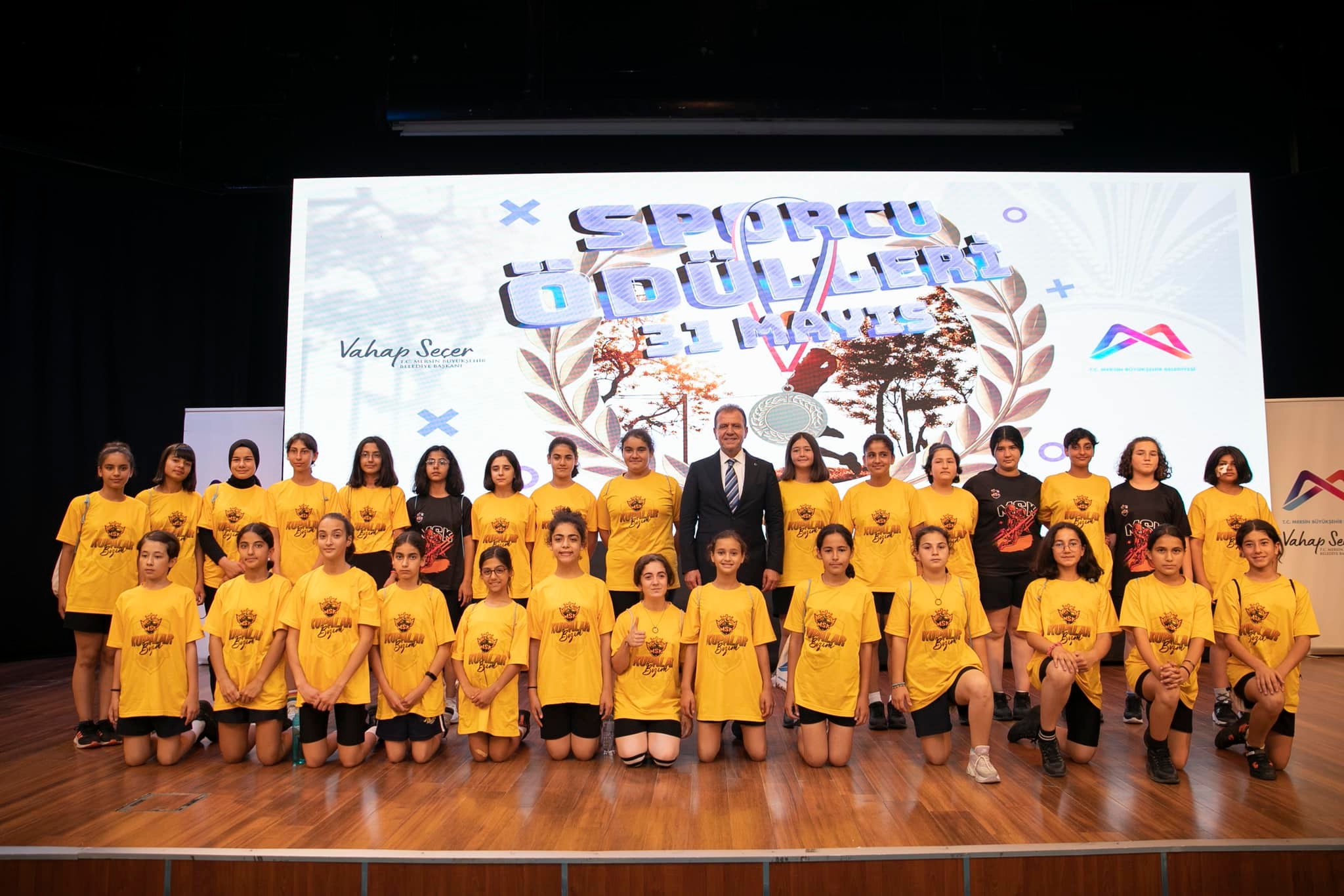 Mersin Büyükşehir Belediyesi, her