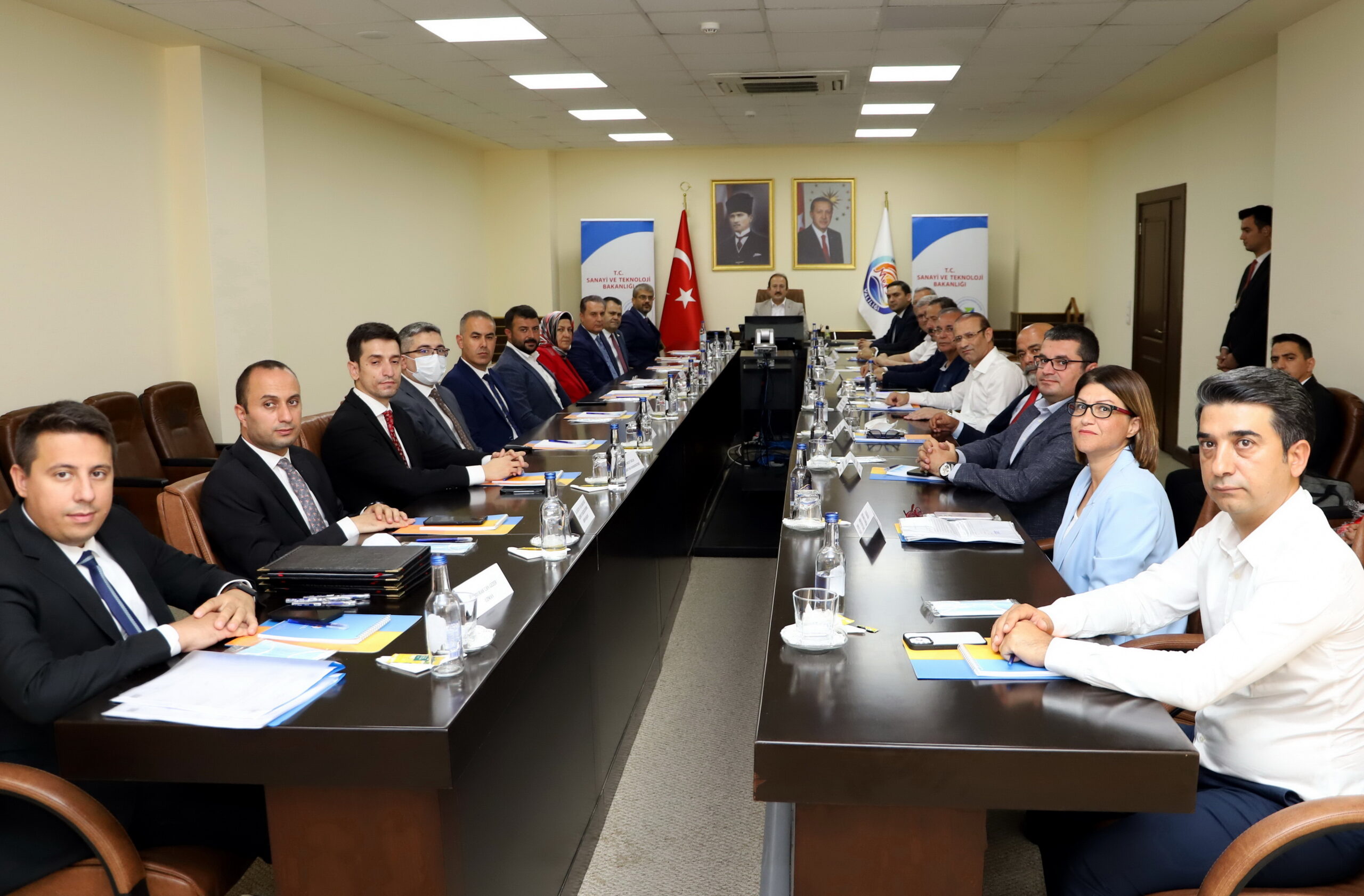 Akdeniz Belediyesi, kadınların meslek