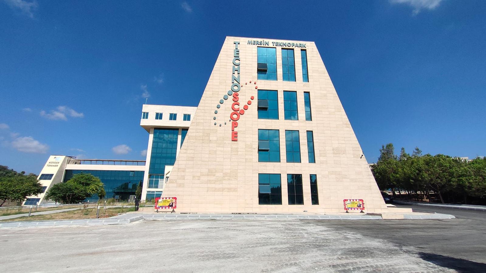 Mersin Büyükşehir Belediye Başkanı