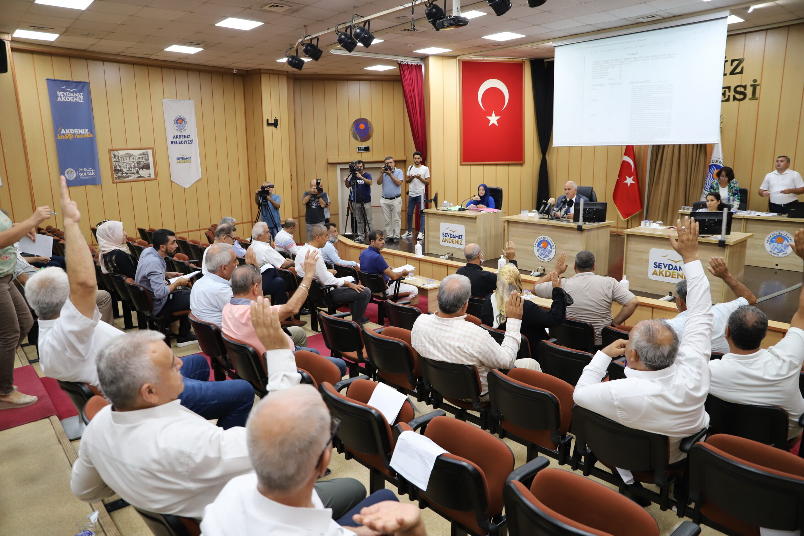 Akdeniz Belediye Meclisi, Eylül