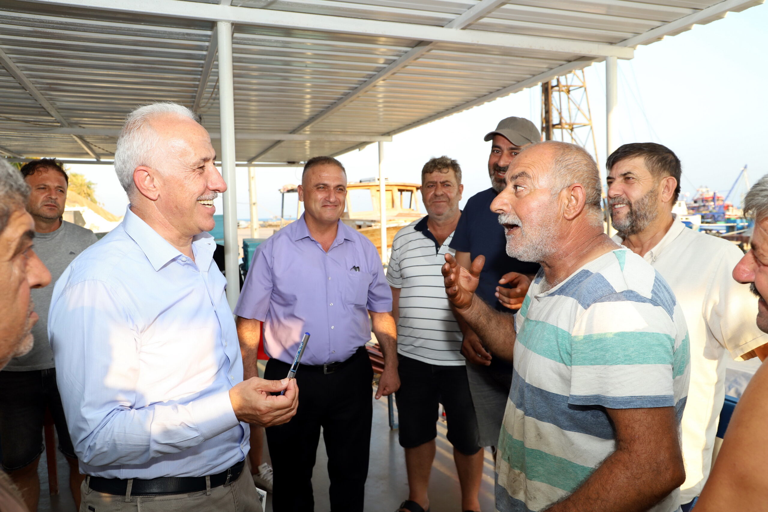 Akdeniz Belediye Başkanı M.