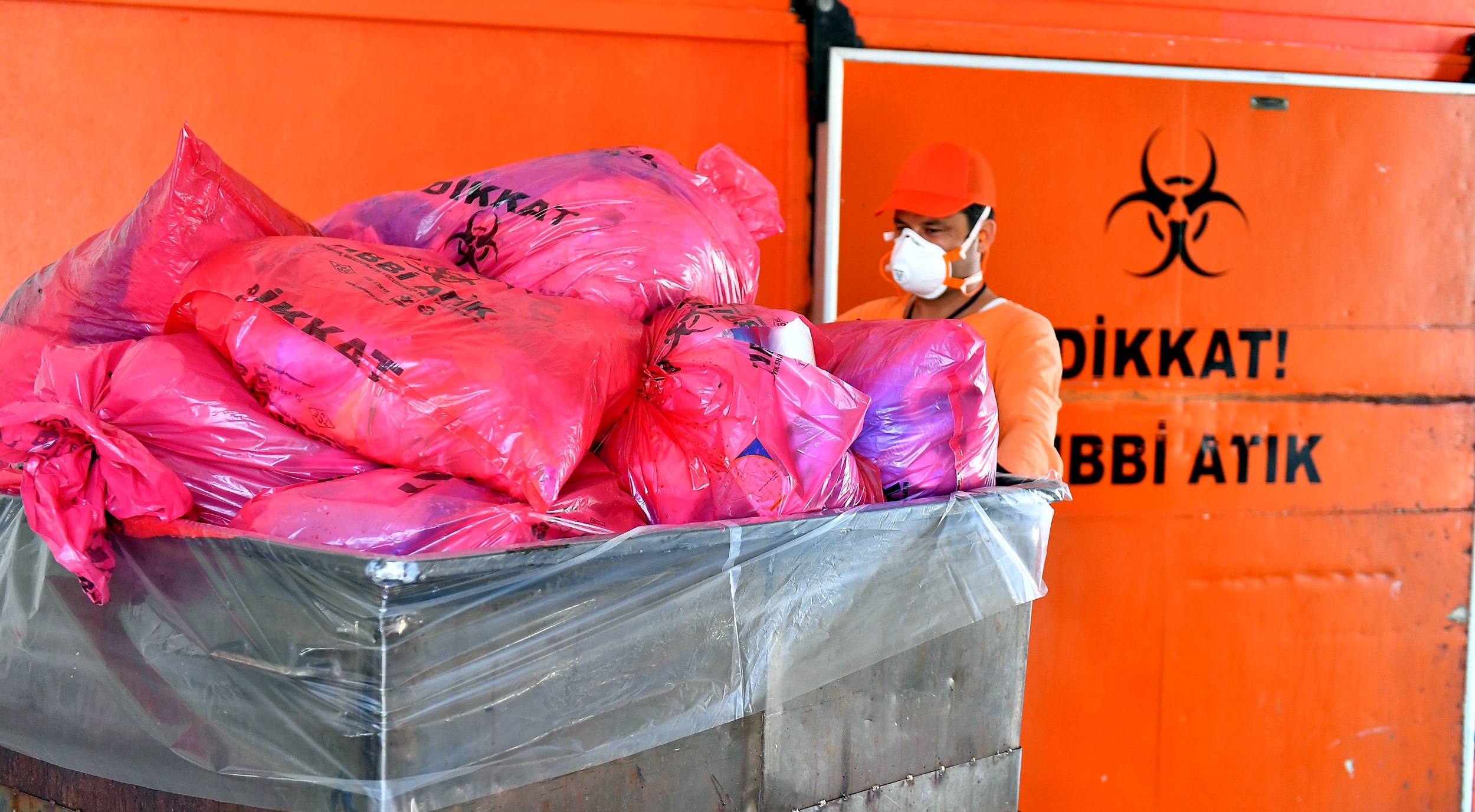 Mersin Büyükşehir Belediyesi, Merkez