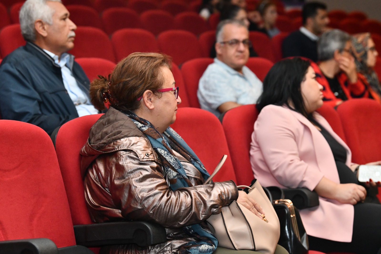 Mersin Yenişehir Belediyesi vatandaşların