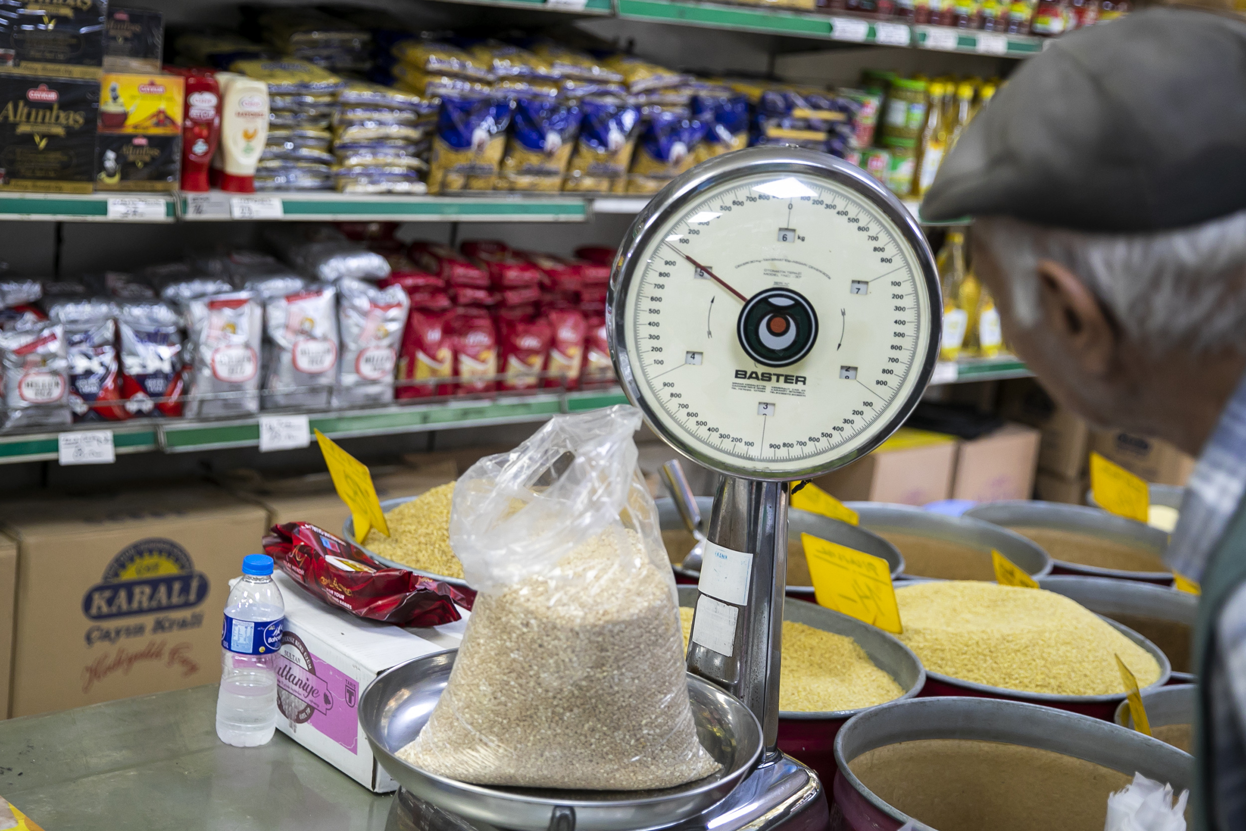 Mersin Büyükşehir Belediyesi’nin dar