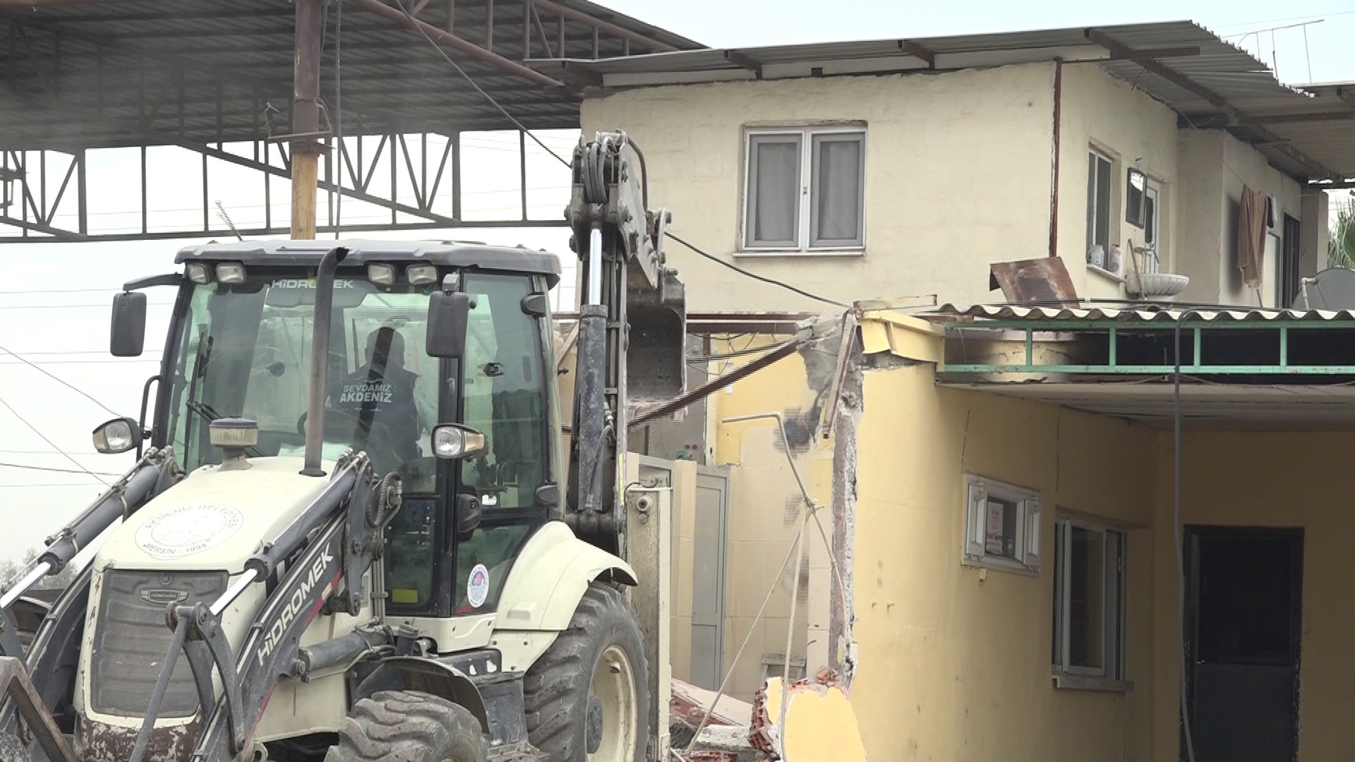 Başkan Gültak, Akdeniz Belediyesi’ne