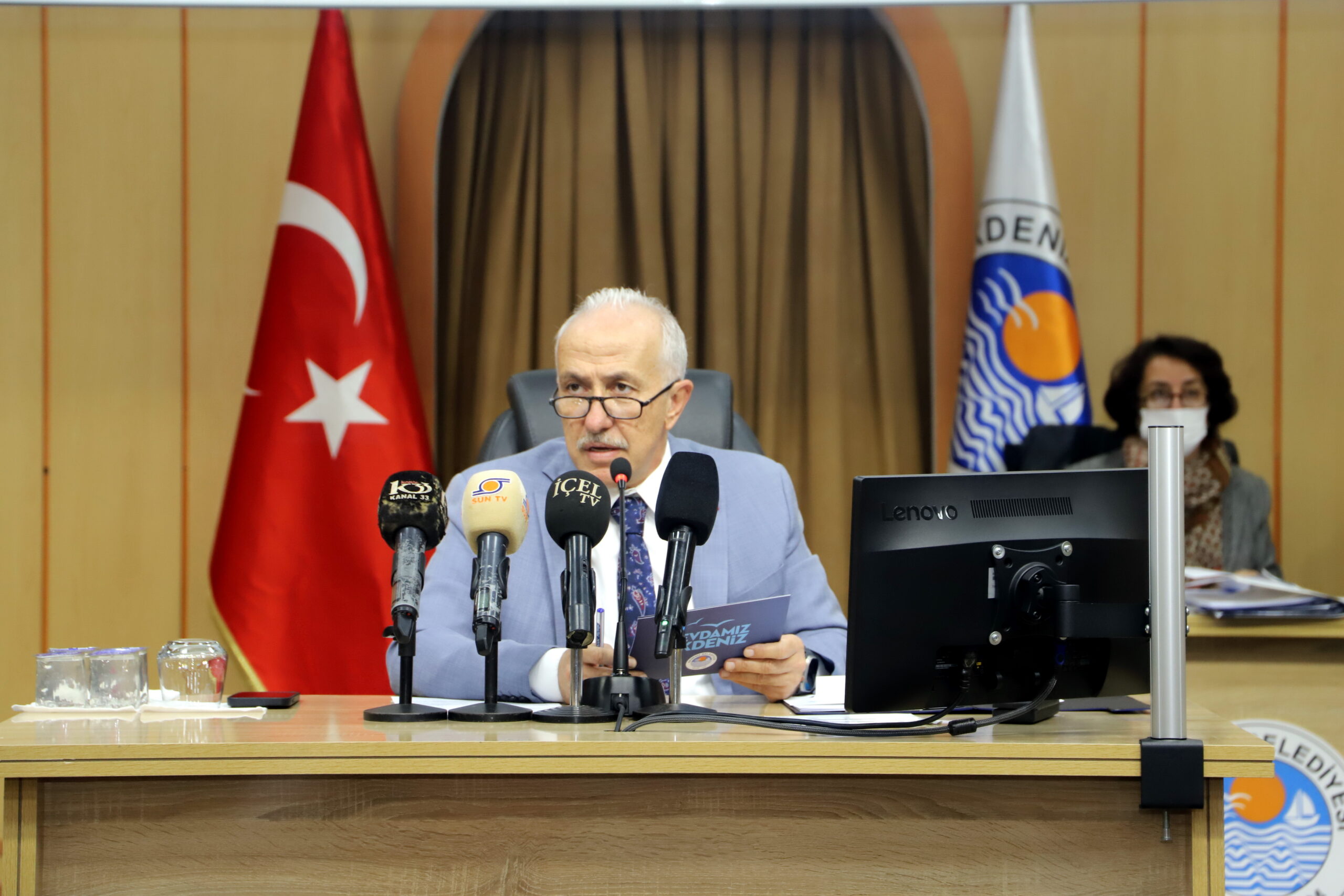 GÜLTAK; “TÜRK KADINI, SEÇME-SEÇİLME HAKKINDA DÜNYAYA ÖRNEK OLMUŞTUR” 5 Aralık Dünya Kadın