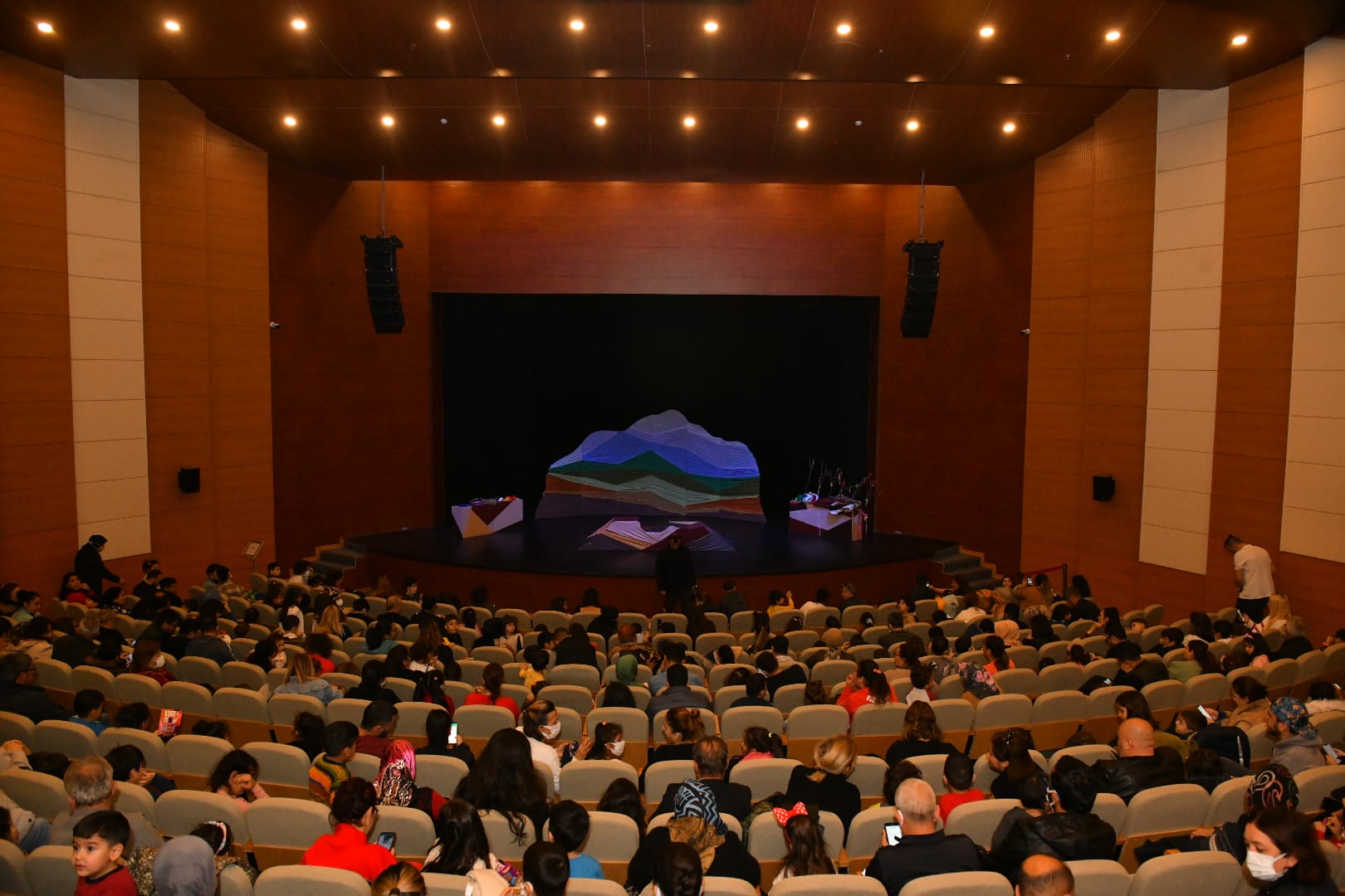 Mersin Yenişehir Belediyesinin çocuklar