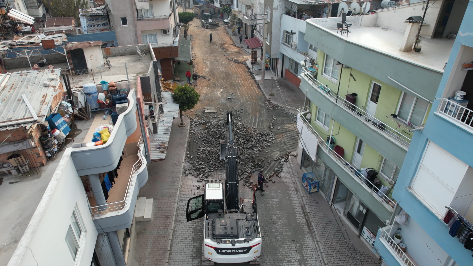 Akdeniz Belediye Başkanı M.