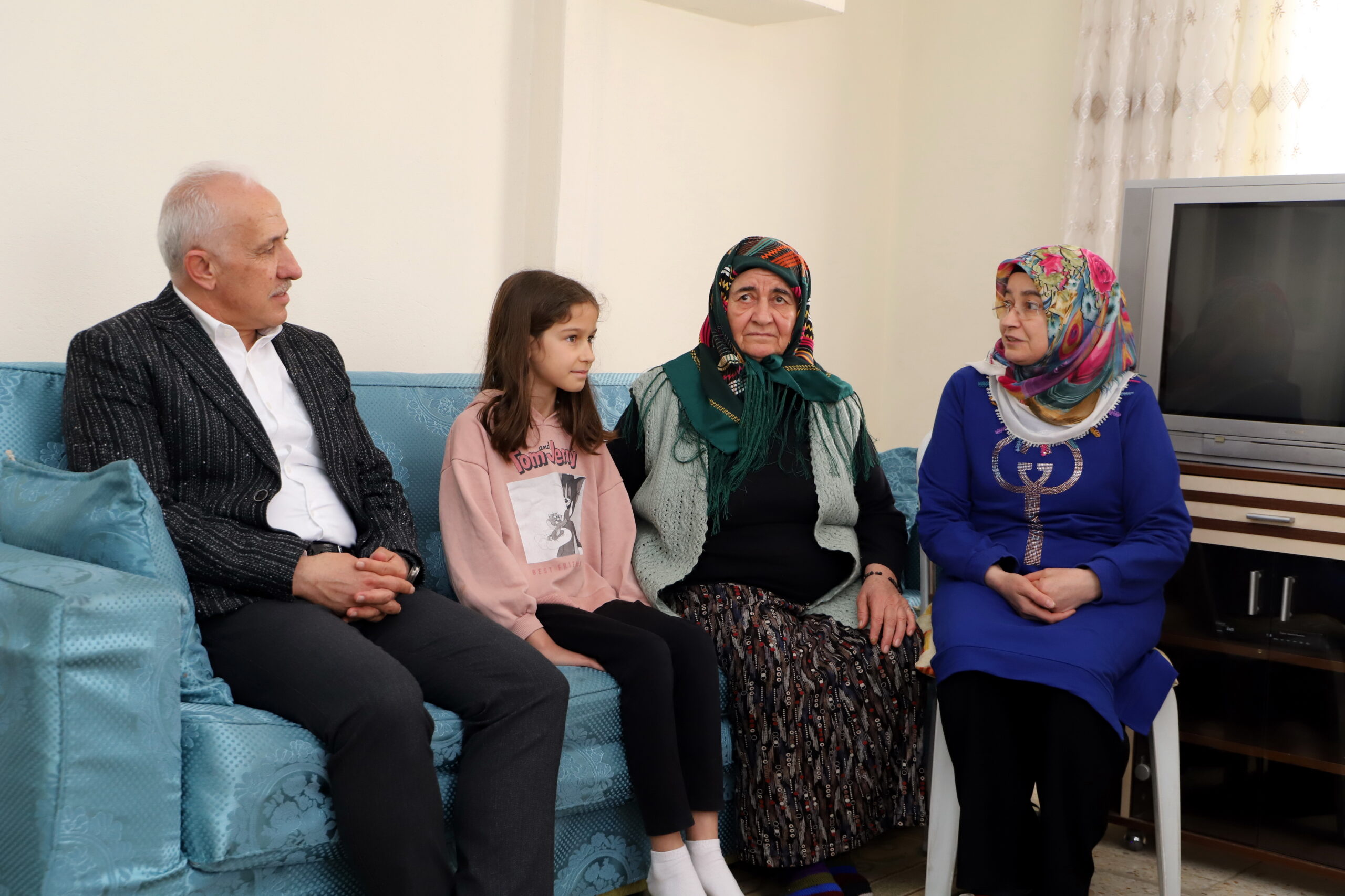 Akdeniz Belediye Başkanı M.