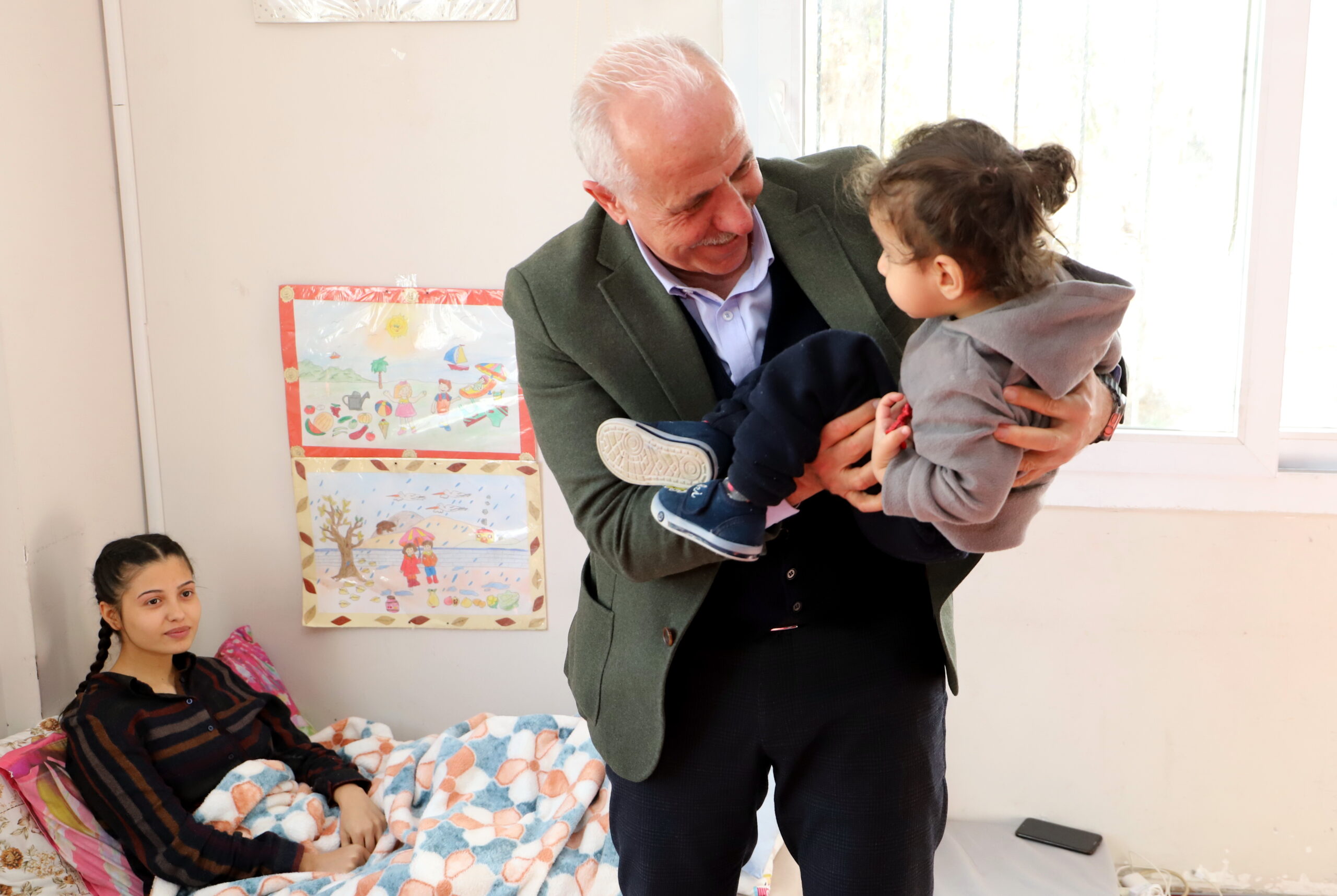 Akdeniz Belediye Başkanı M.