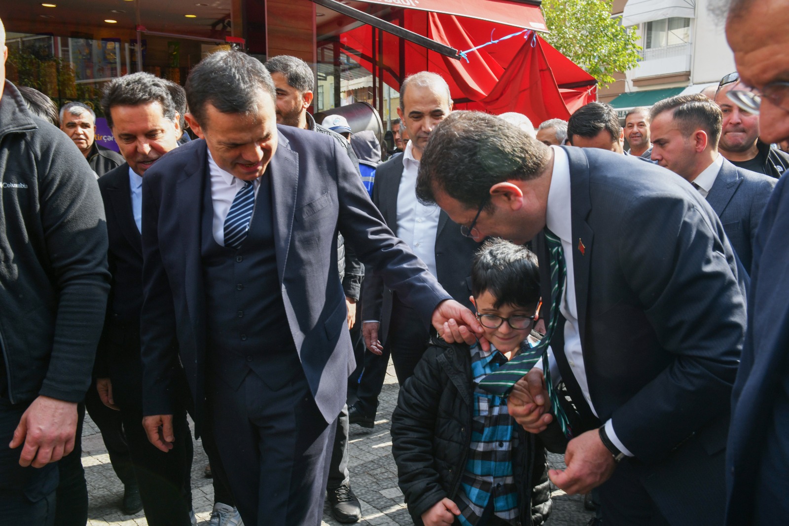 Mersin’e gelen İstanbul Büyükşehir