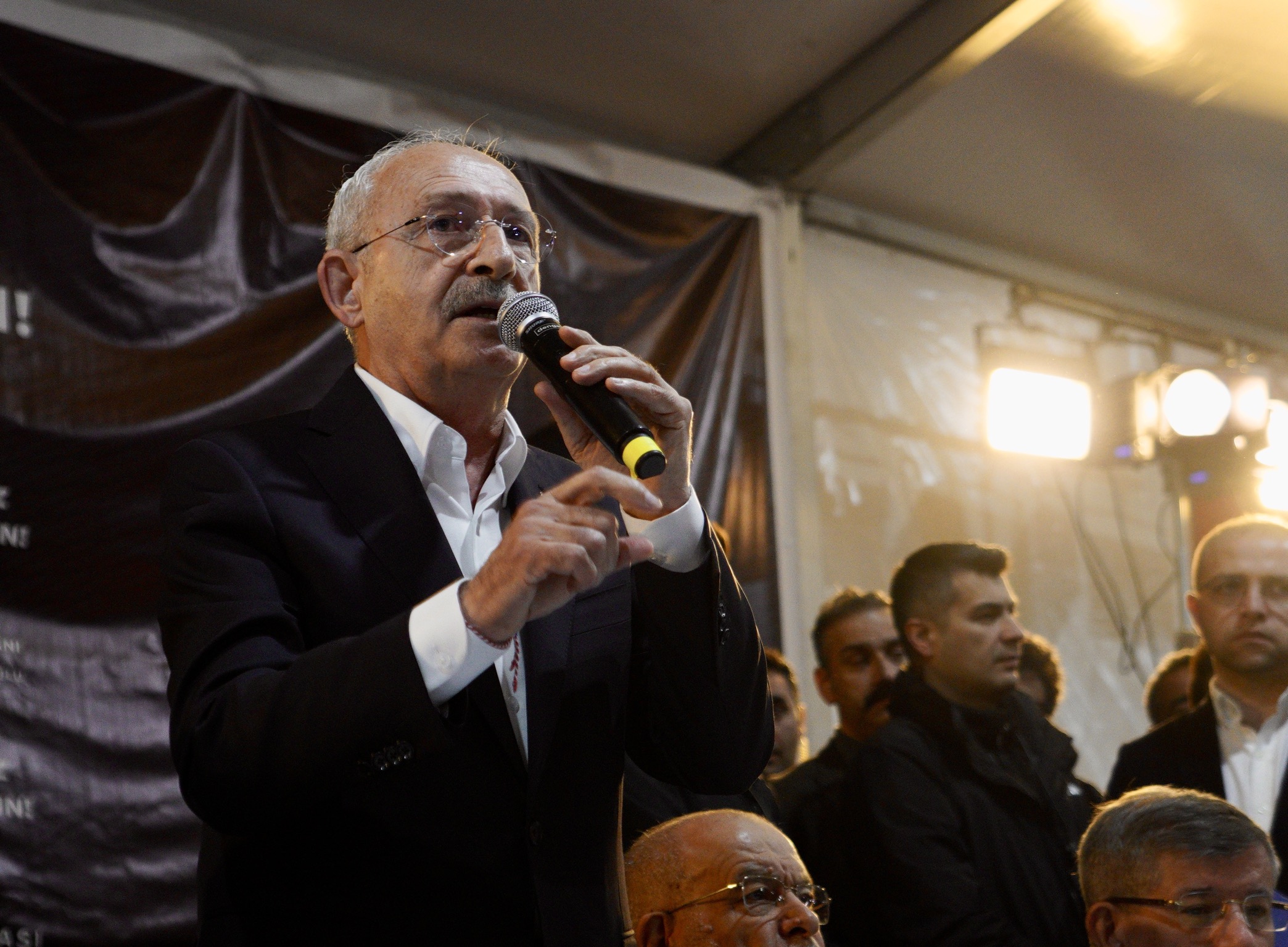 BÜYÜKŞEHİR’İN MOBİL MUTFAK TIRI’NDA PİŞEN YEMEKLERLE İFTAR SOFRALARI KURULUYOR Mersin Büyükşehir Belediyesi, 6