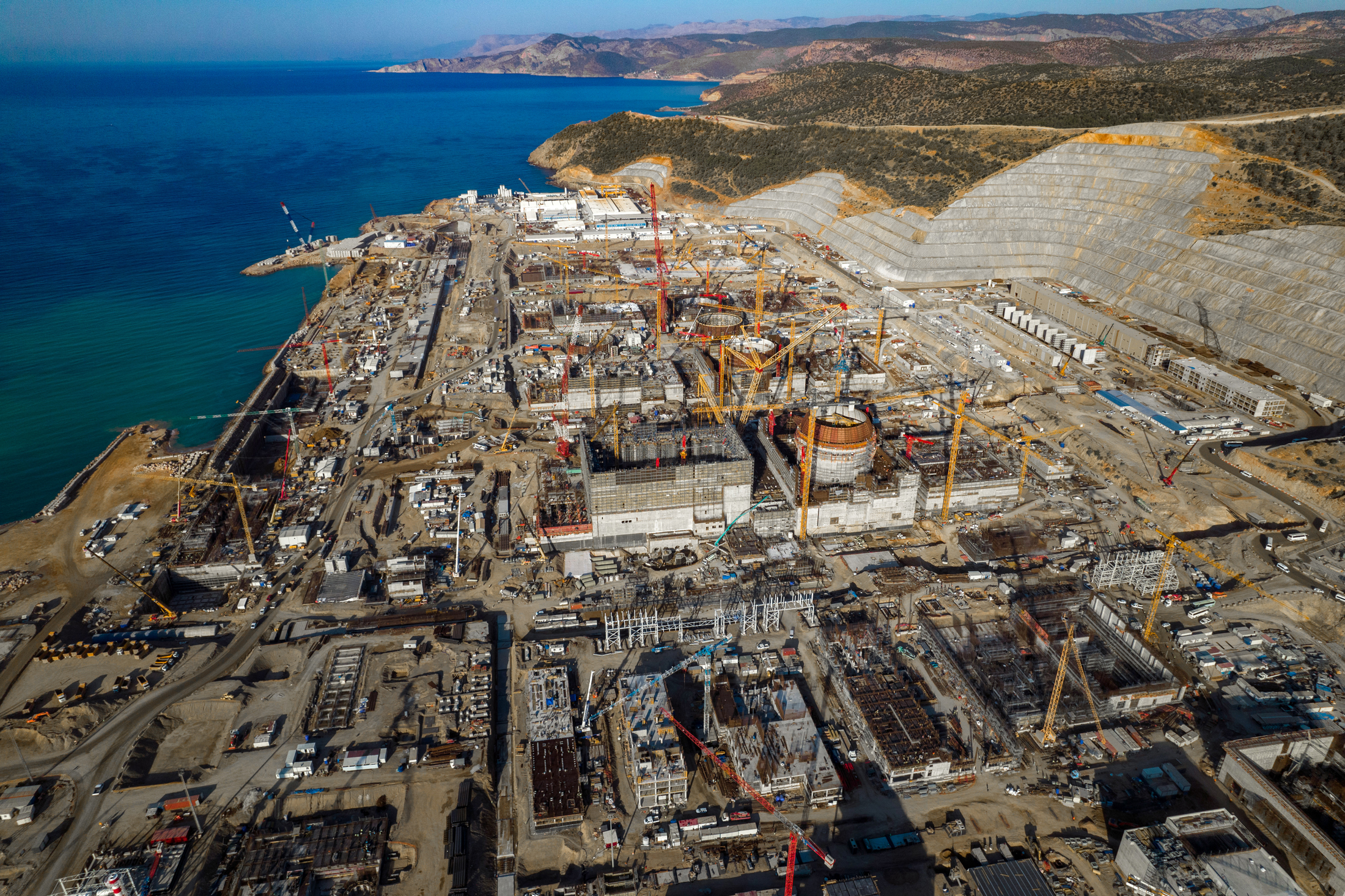 AKKUYU NGS’YE İLK YAKITIN ULAŞMASI İÇİN GERİ SAYIM BAŞLADI Türkiye’nin ilk nükleer güç