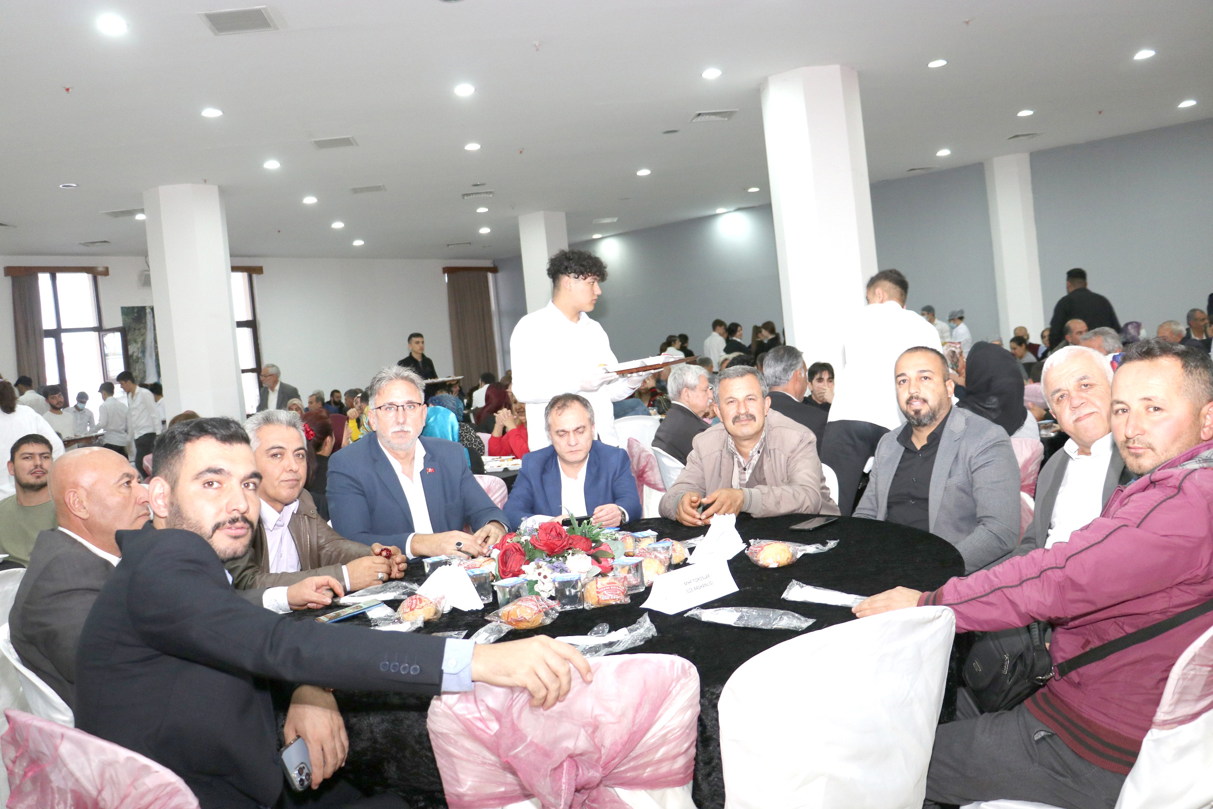 Toroslar Belediye Başkanı Atsız