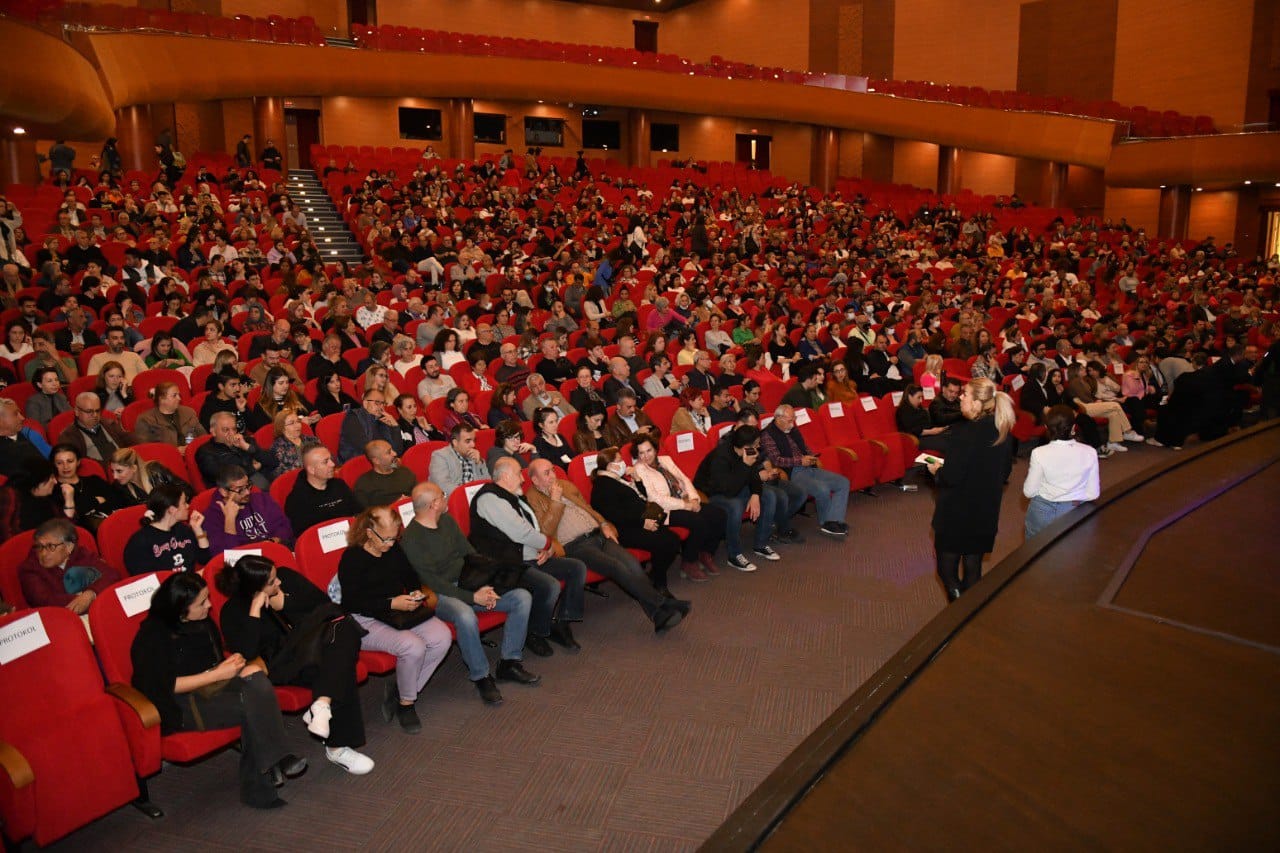 Levent Üzümcü Tiyatrosu, 24