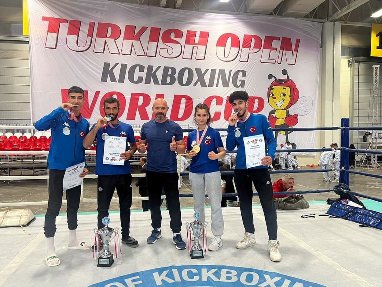 Akdeniz Belediye Spor Kulübü
