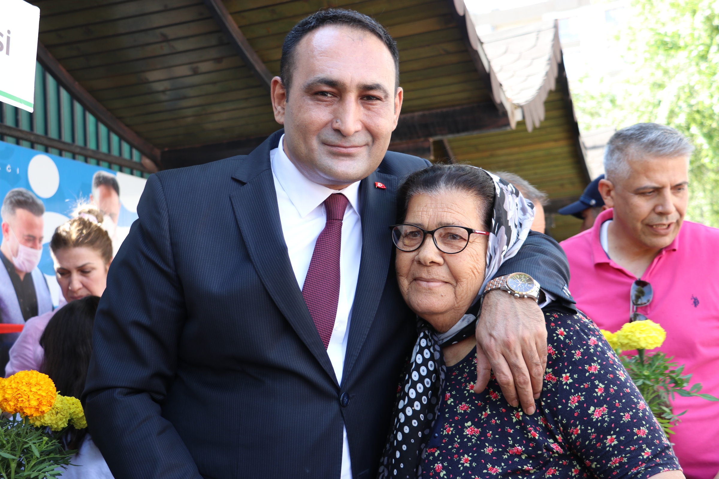 Toroslar Belediye Başkanı Atsız