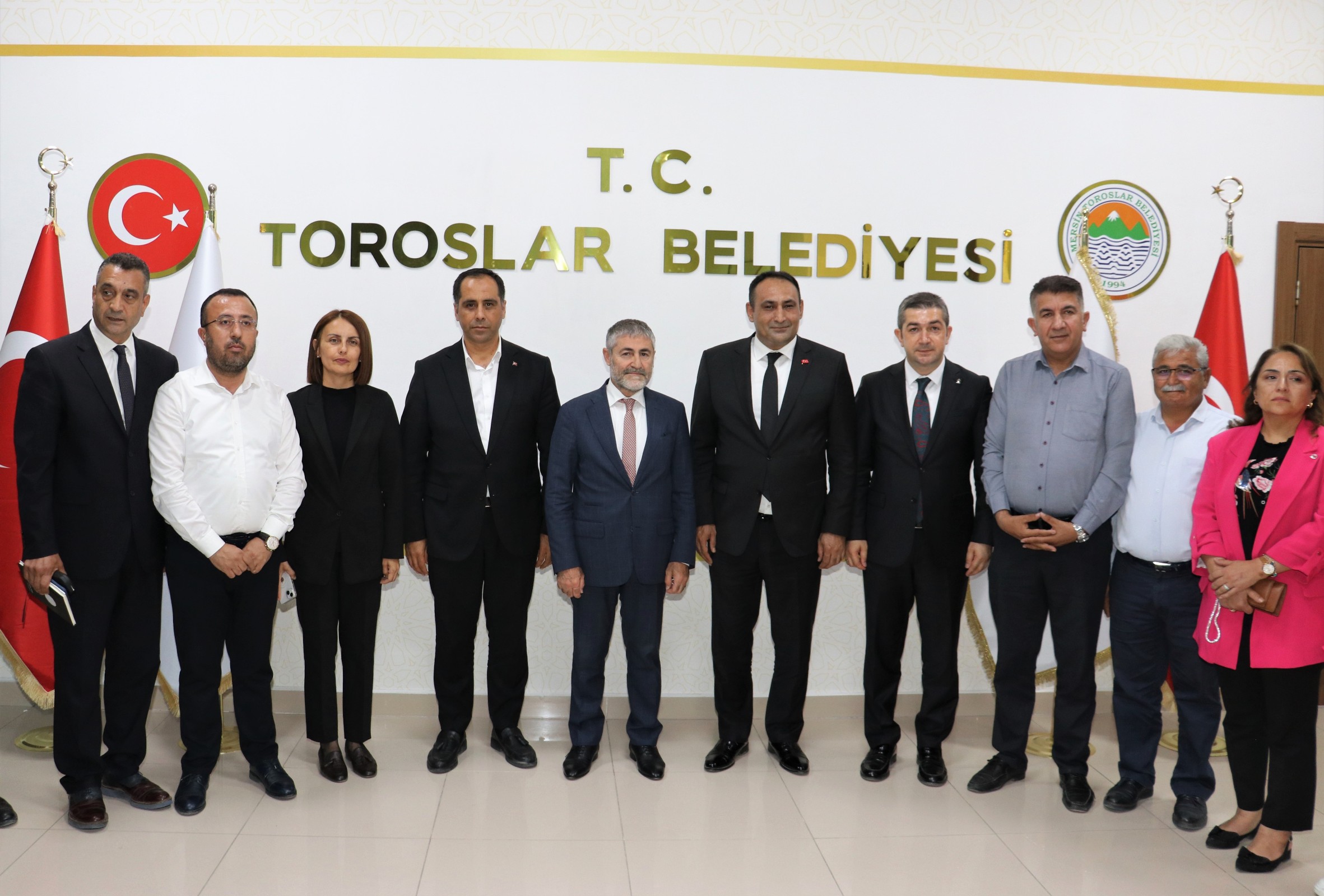 Hazine ve Maliye Bakanı,